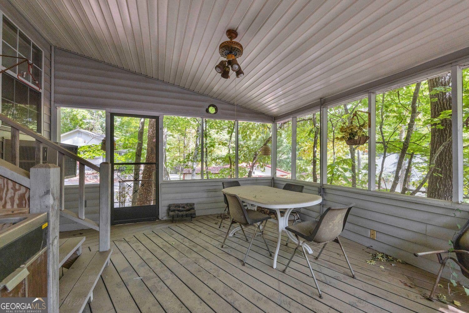 1 bedroom, 1 bathroom, 808 sq ft single family residence for sale at 83 Lost Valley Drive, Cleveland, GA 30528 — photo 9