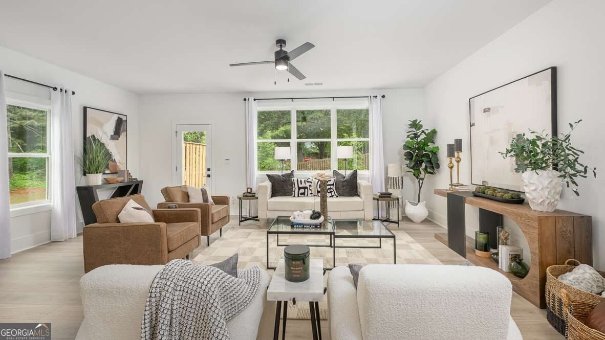 4 bedroom, 3.5 bathroom, 2,314 sq ft townhouse for sale at 3433 Nectarine Lane, Peachtree Corners, GA 30092 — photo 9