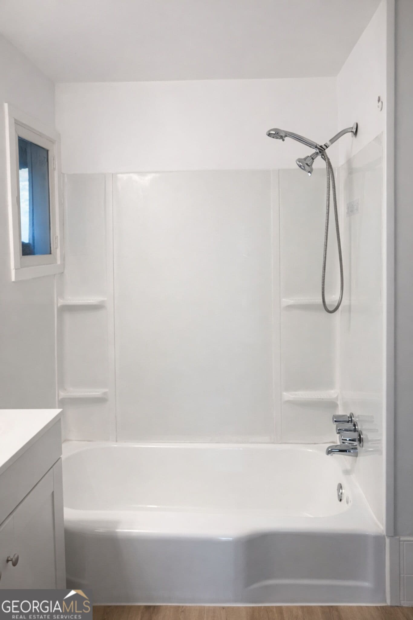 2 bedroom, 1 bathroom, 900 sq ft quadruplex for rent at 1522 Central Avenue 2A, Demorest, GA 30535 for $1,390 a month — photo 8