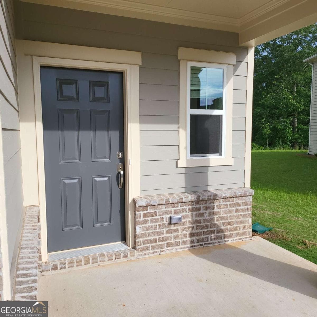 5 bedroom, 2.5 bathroom, 2,388 sq ft single family residence for rent at 448 Golden Eagle Parkway, Braselton, GA 30517 for $2,300 a month — photo 3