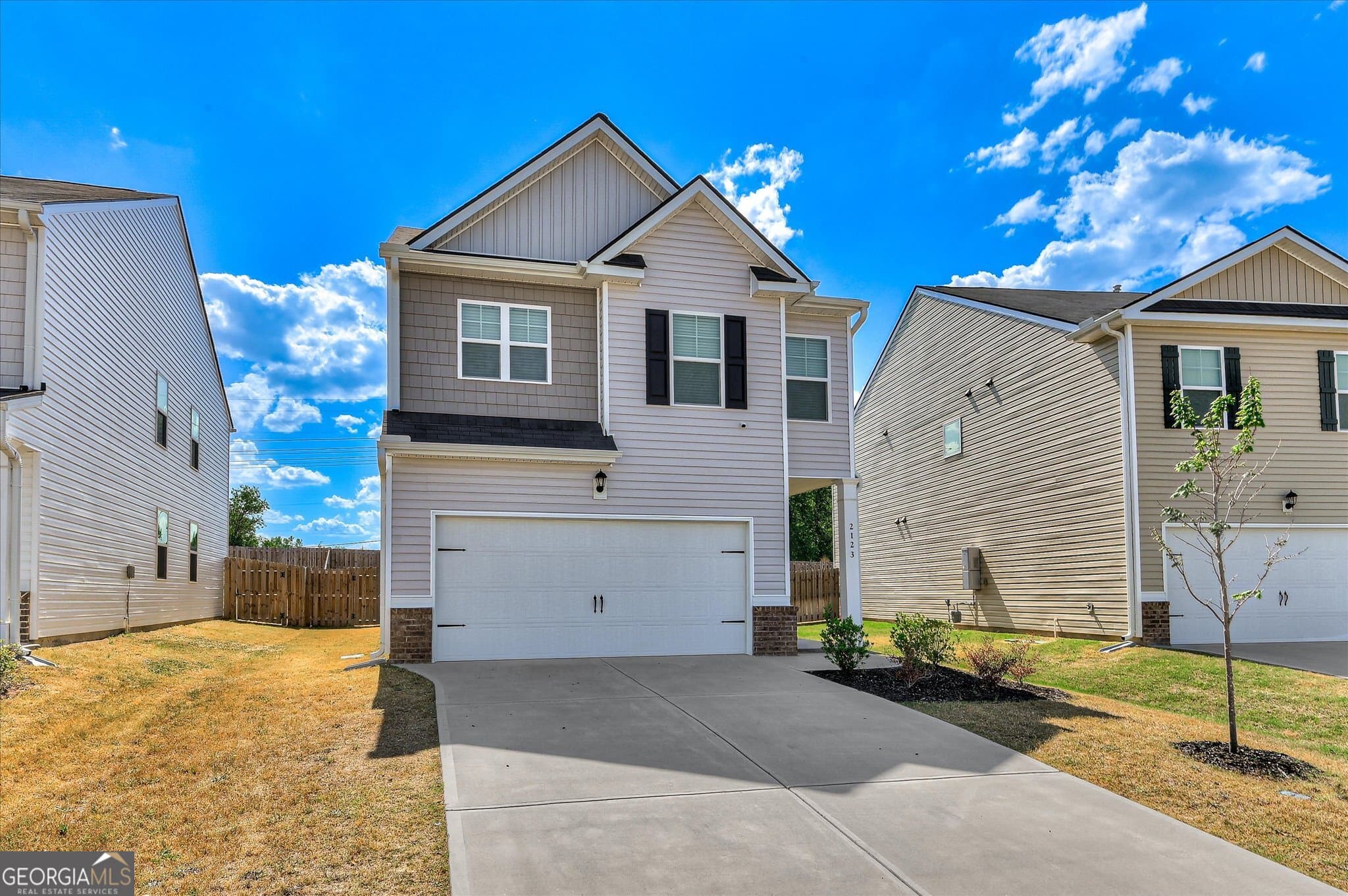 4 bedroom, 2.5 bathroom, 1,976 sq ft single family residence for sale at 2123 Saltwater Bend, Beech Island, SC 29842 — photo 3