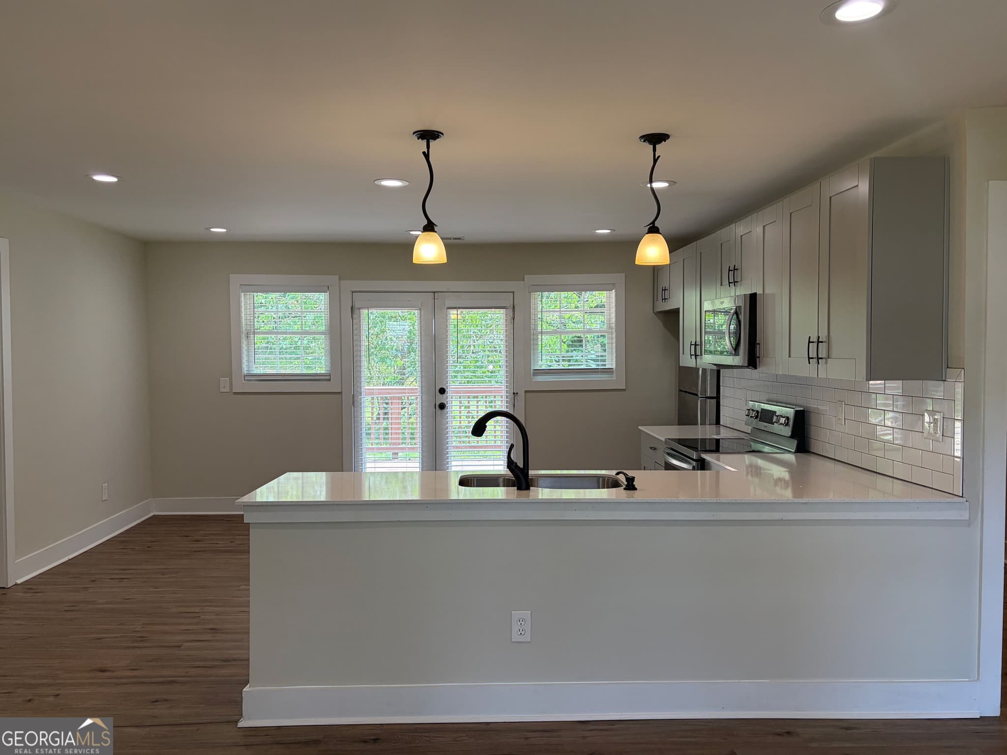 5 bedroom, 2 bathroom, 1,740 sq ft single family residence for sale at 3826 S Ridge Drive, Lithia Springs, GA 30122 — photo 5