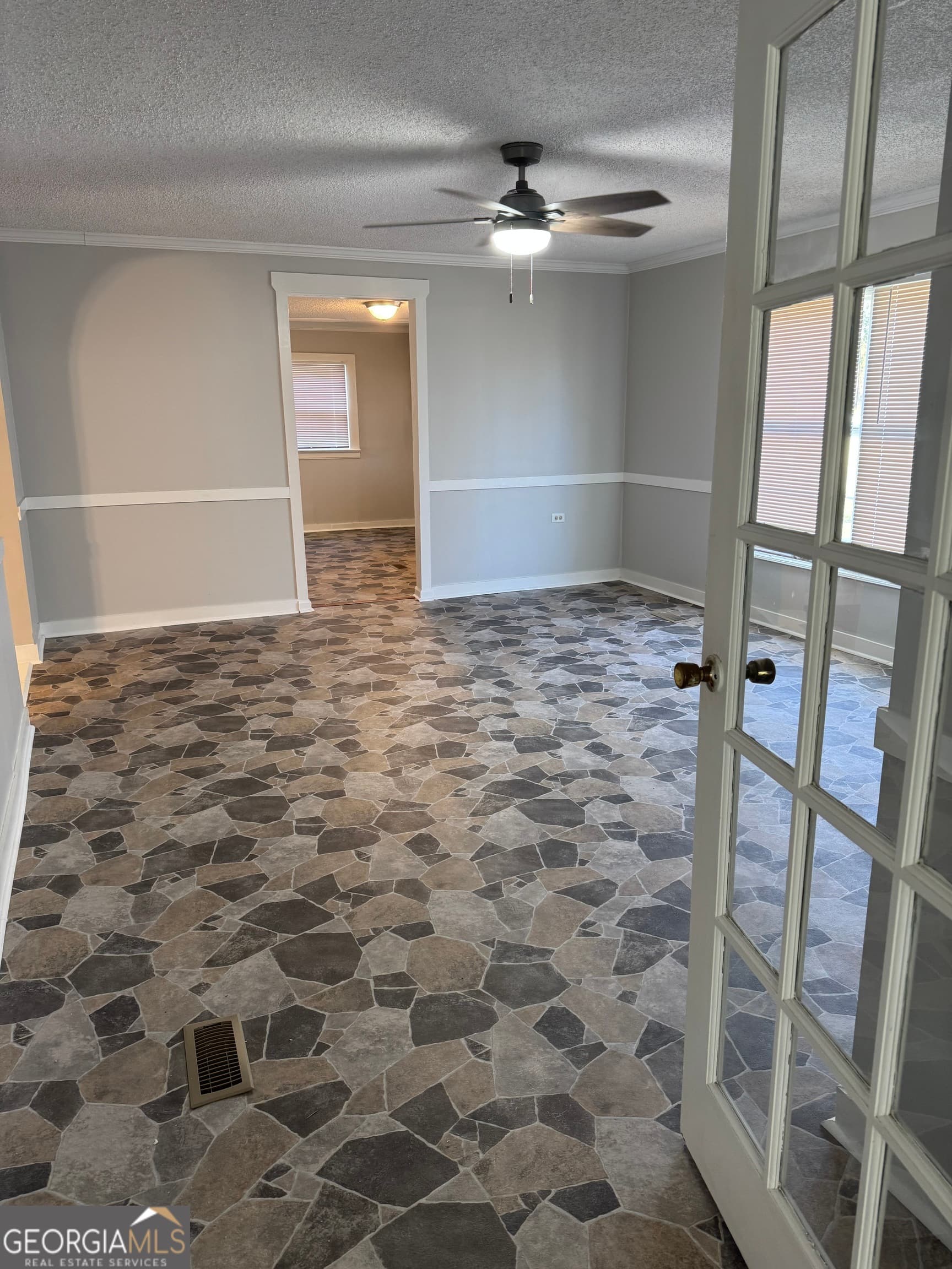3 bedroom, 2 bathroom, 1,680 sq ft single family residence for sale at 705 W 14TH Avenue, Cordele, GA 31015 — photo 6