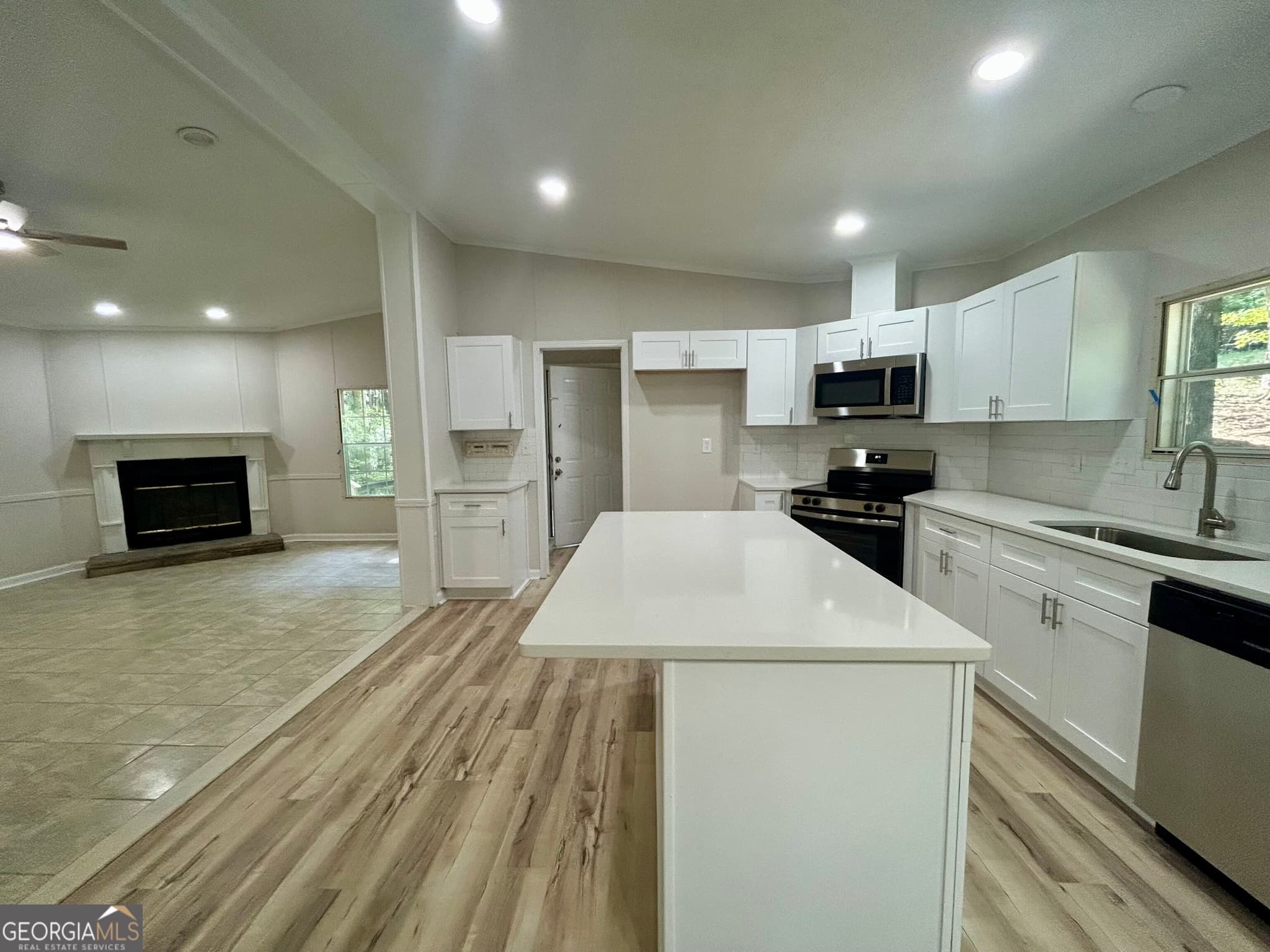 3 bedroom, 2 bathroom, 1,856 sq ft manufactured home,single family residence for sale at 839 Wooten Road, Cleveland, GA 30528 — photo 10