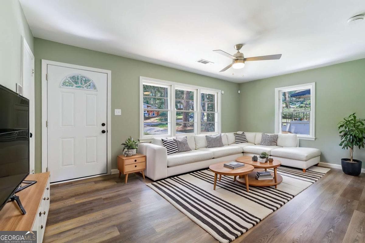 3 bedroom, 1 bathroom, 1,044 sq ft single family residence for rent at 2288 Polar Rock Avenue, Atlanta, GA 30315 for $1,595 a month — photo 2