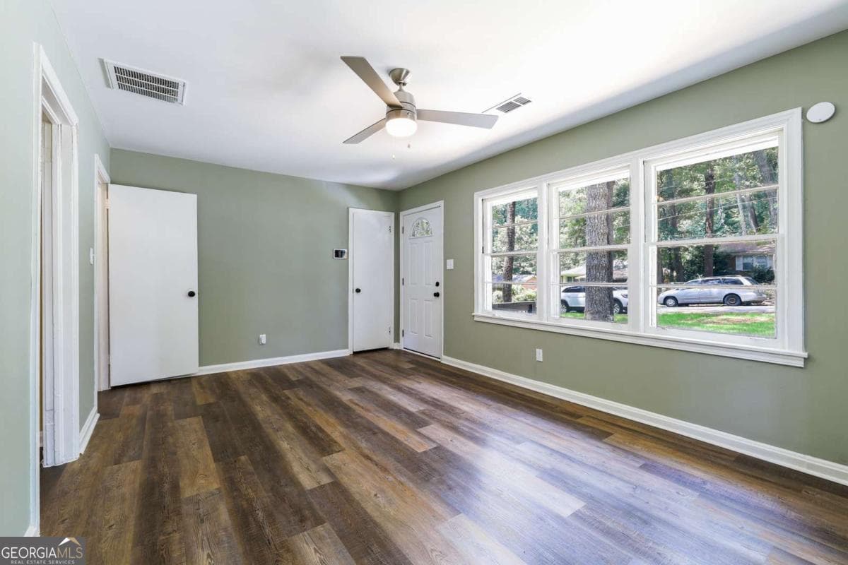 3 bedroom, 1 bathroom, 1,044 sq ft single family residence for rent at 2288 Polar Rock Avenue, Atlanta, GA 30315 for $1,595 a month — photo 4
