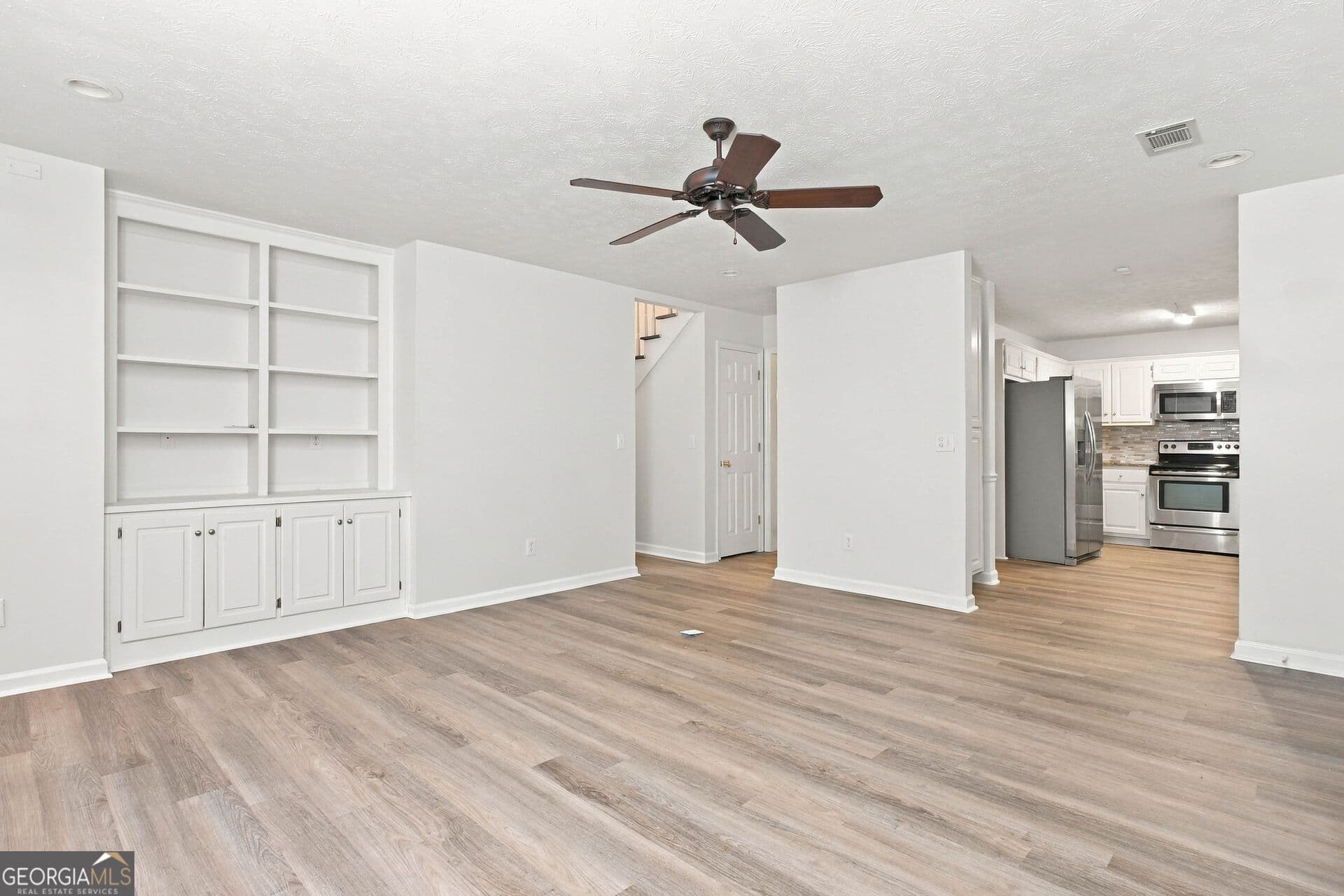 5 bedroom, 3.5 bathroom, 2,421 sq ft single family residence for sale at 1842 Plantation Creek Road, Fortson, GA 31808 — photo 7