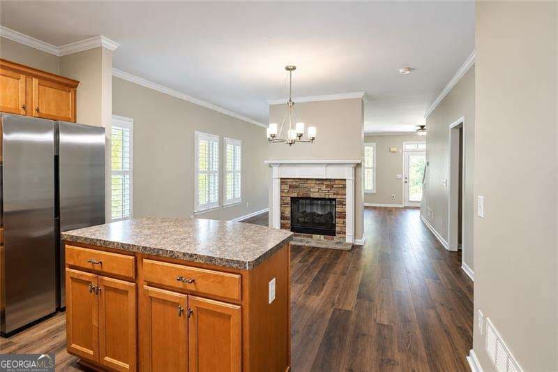 4 bedroom, 3 bathroom single family residence for rent at 69 Haven Crest Court, Dallas, GA 30132 for $2,720 a month — photo 7