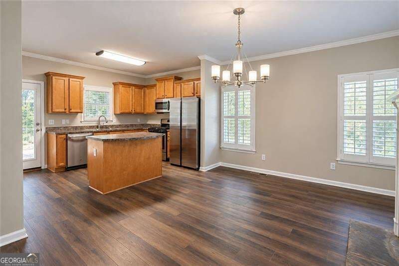 4 bedroom, 3 bathroom single family residence for rent at 69 Haven Crest Court, Dallas, GA 30132 for $2,720 a month — photo 8