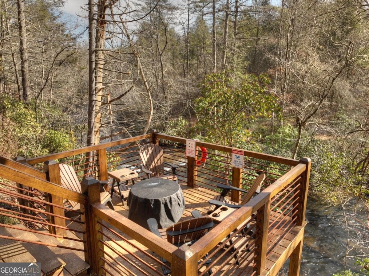 4 bedroom, 3.5 bathroom, 4,495 sq ft cabin,single family residence for sale at 188 Paul Drive, Blue Ridge, GA 30513 — photo 2