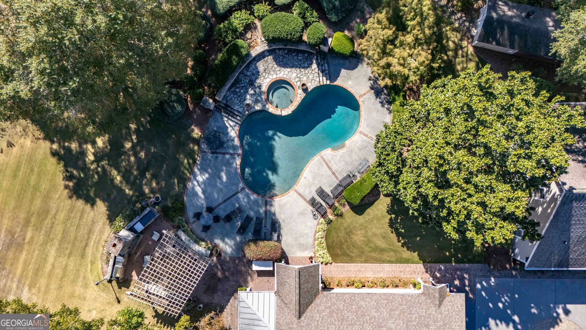 5 bedroom, 5 bathroom, 6,304 sq ft single family residence for sale at 1170 Lowell Road, Carrollton, GA 30116 — photo 8