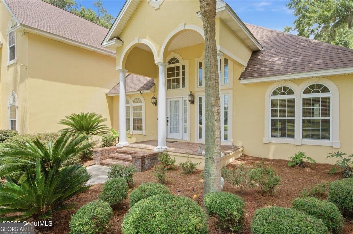 4 bedroom, 3 bathroom, 3,587 sq ft single family residence for sale at 102 Laurel Grove Road, Brunswick, GA 31523 — photo 3
