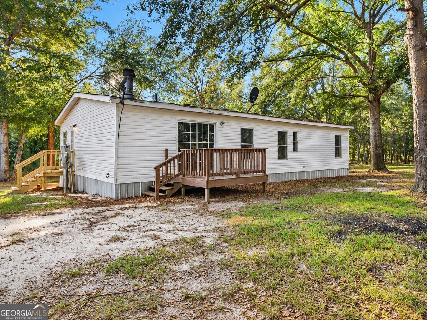 3 bedroom, 2 bathroom, 1,372 sq ft manufactured home,single family residence for sale at 3593 B B Lane, Millen, GA 30442 — photo 8