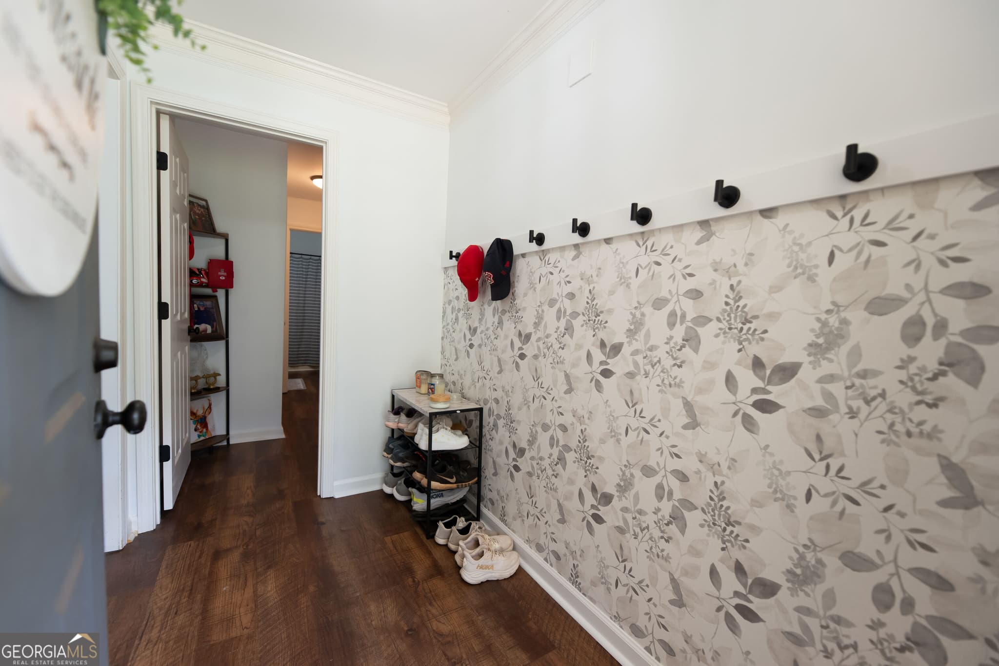 3 bedroom, 2 bathroom, 1,590 sq ft single family residence for sale at 60 Carriage Gate Drive, Sharpsburg, GA 30277 — photo 6