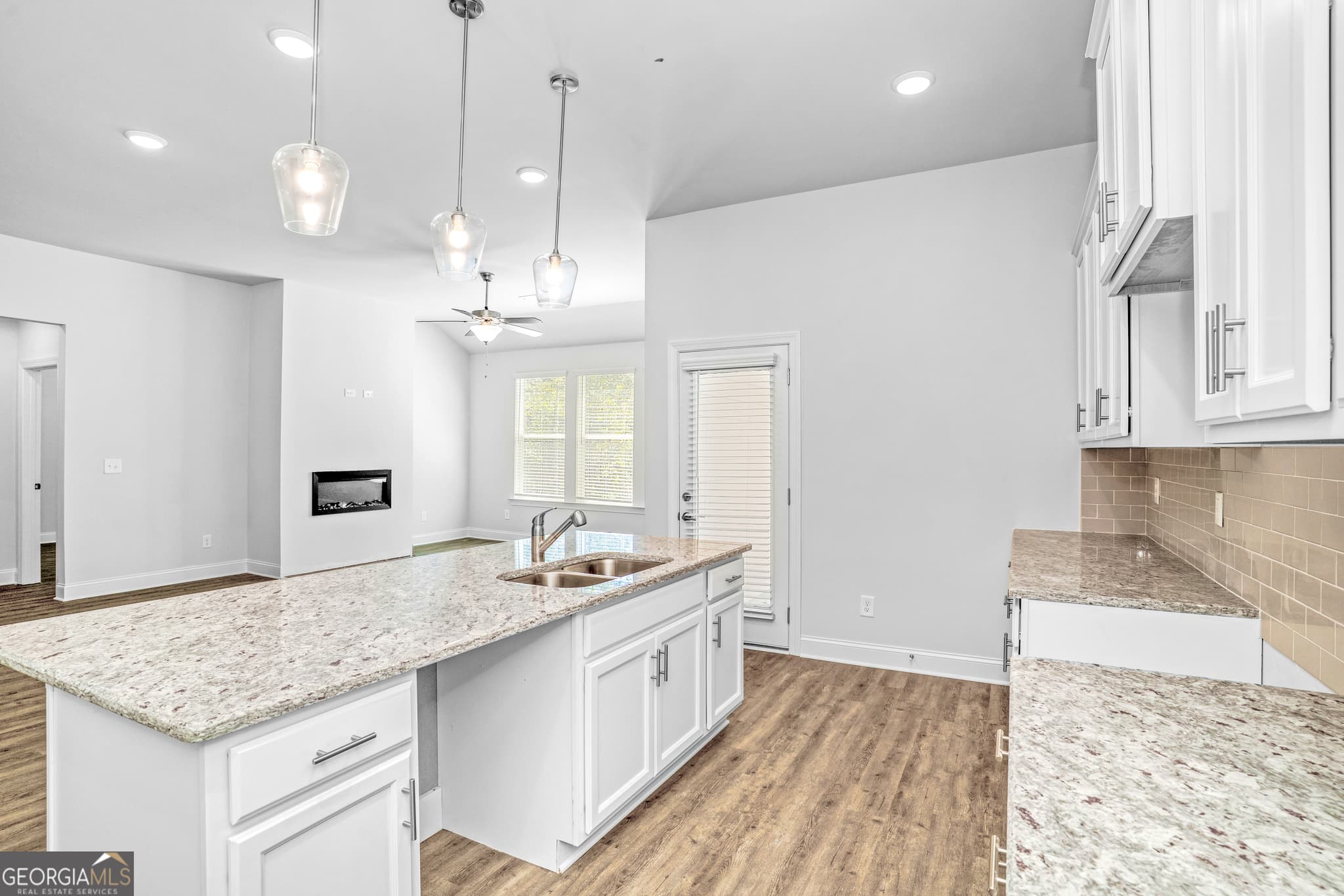 4 bedroom, 3.5 bathroom, 2,189 sq ft single family residence for sale at 106 Cooper Drive 62, Mansfield, GA 30055 — photo 7