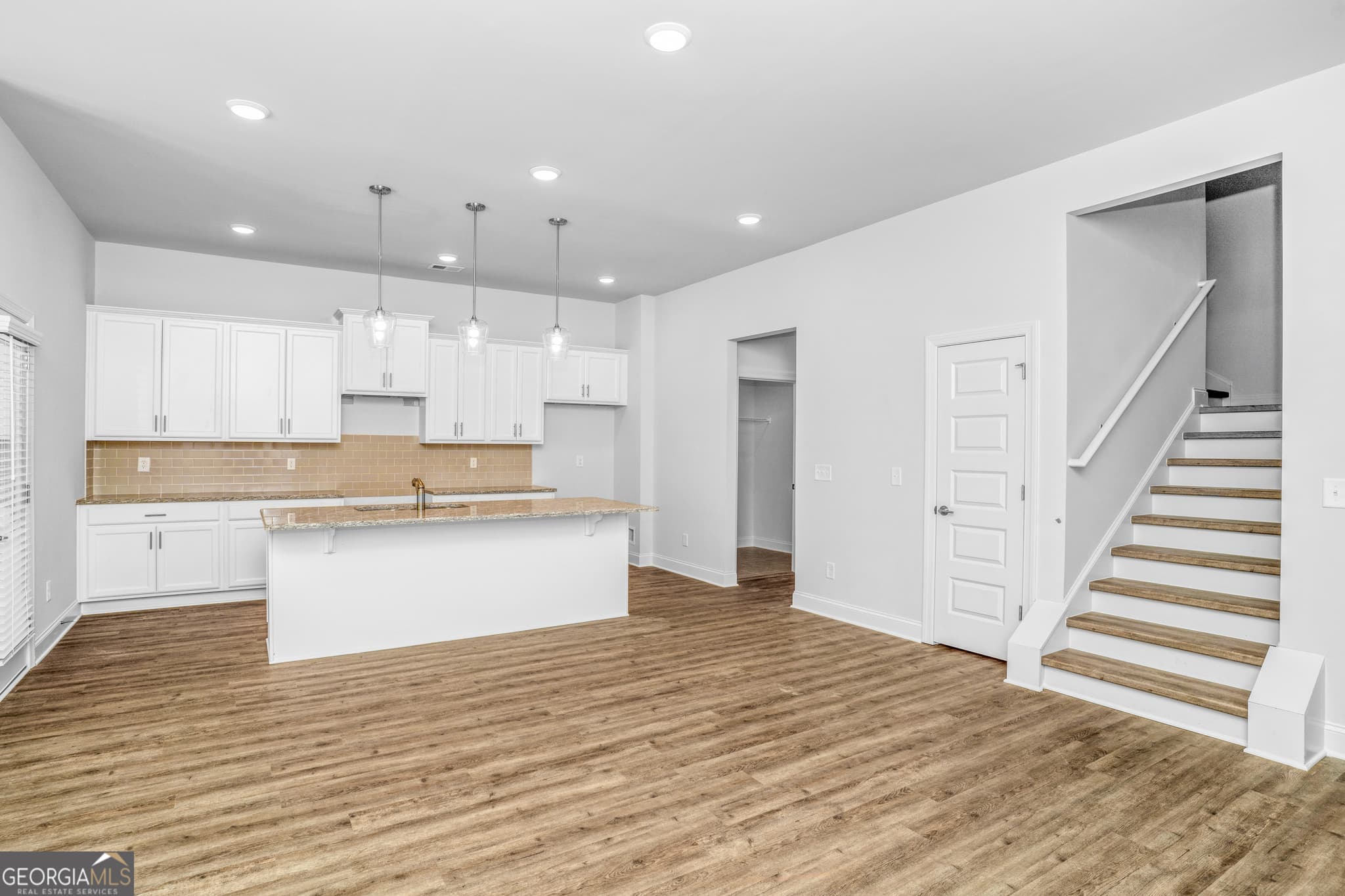 4 bedroom, 3.5 bathroom, 2,189 sq ft single family residence for sale at 106 Cooper Drive 62, Mansfield, GA 30055 — photo 3