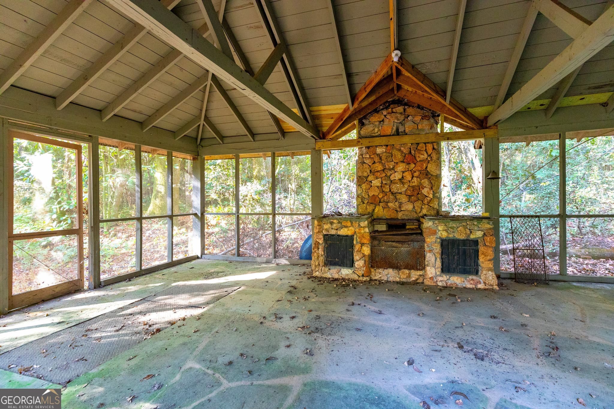5 bedroom, 7 bathroom, 5,975 sq ft single family residence for sale at 300 Poplar Drive, Thomaston, GA 30286 — photo 9
