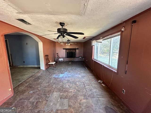 4 bedroom, 2 bathroom, 1,464 sq ft single family residence under contract at 1834 Hiltonia Creek Road, Sylvania, GA 30467 — photo 2