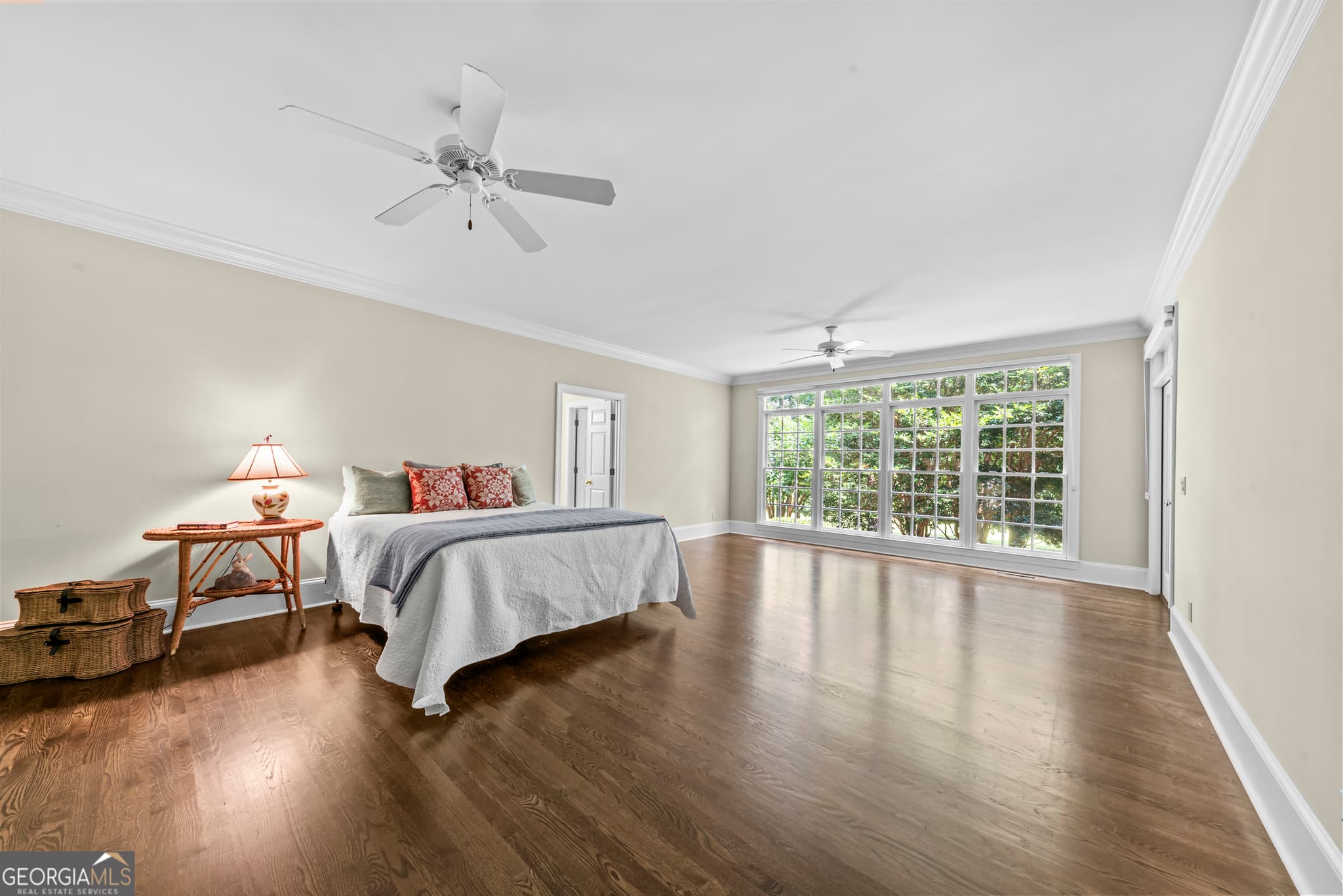 6 bedroom, 3.5 bathroom, 6,493 sq ft single family residence for sale at 111 Blue Heron Drive, Eatonton, GA 31024 — photo 5