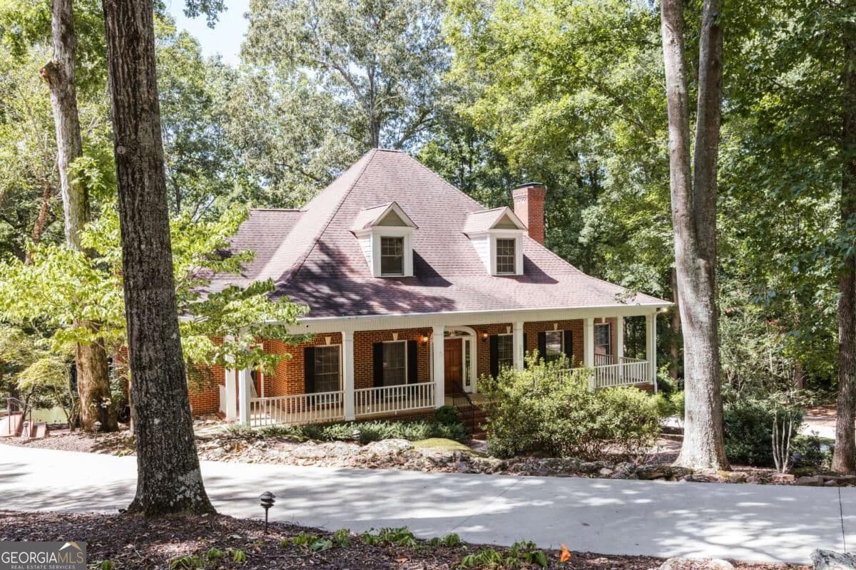 4 bedroom, 4.5 bathroom, 5,710 sq ft single family residence for sale at 320 Millstone Circle, Athens, GA 30605 — photo 5