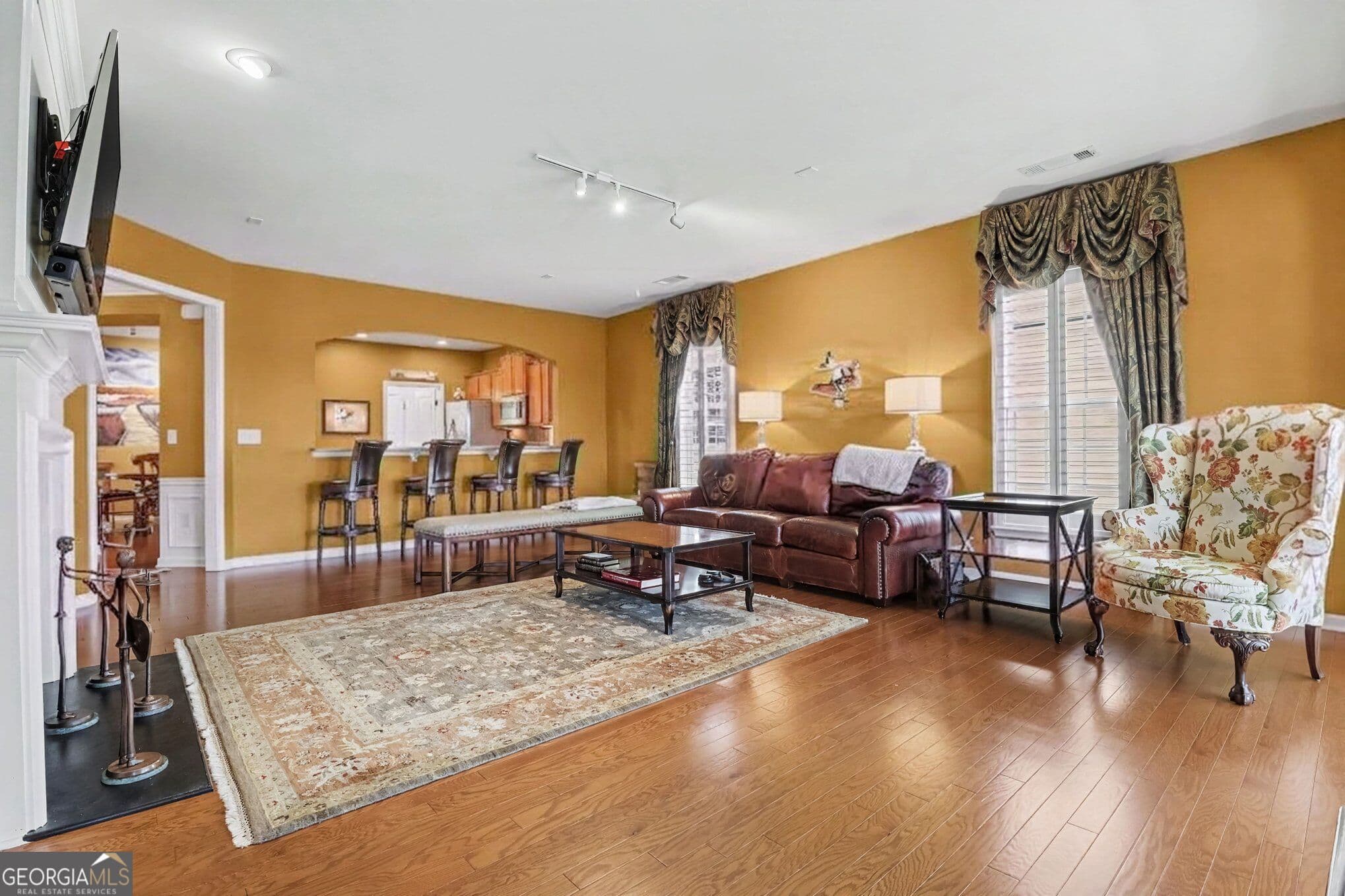 3 bedroom, 3 bathroom, 3,704 sq ft single family residence for sale at 6667 Fawn Meadow Lane, Hoschton, GA 30548 — photo 8