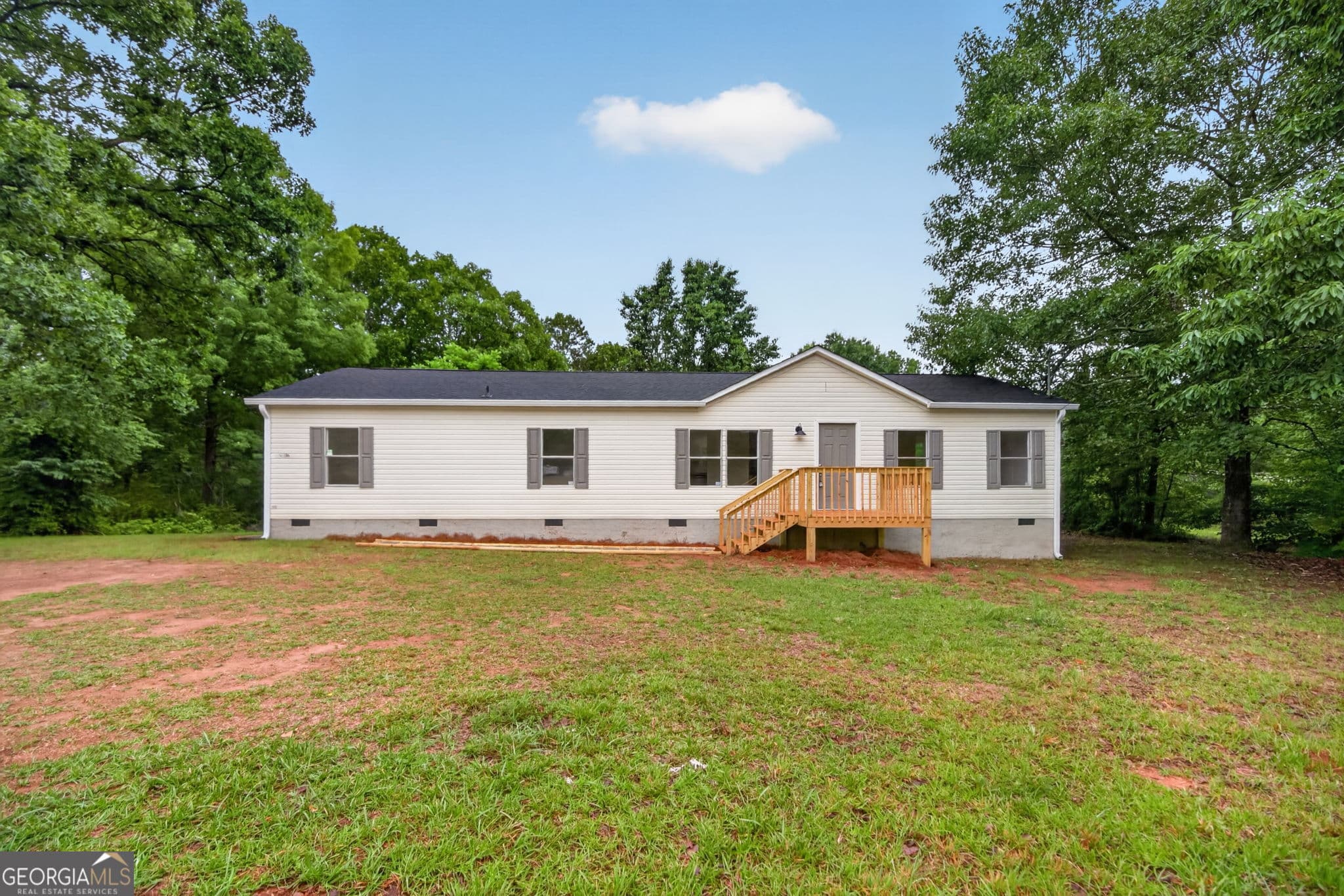 3 bedroom, 2 bathroom, 1,792 sq ft manufactured home,single family residence sold at 1875 Old Ridgeway Road, Bremen, GA 30110