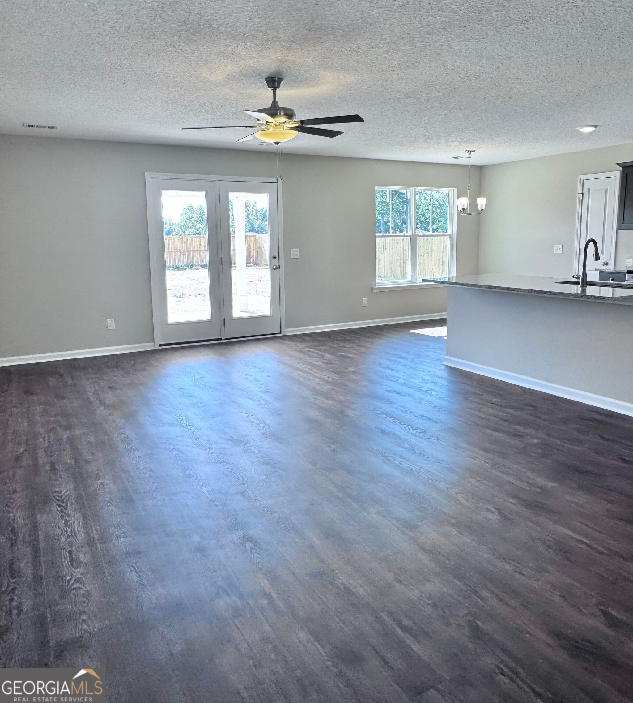 3 bedroom, 2 bathroom, 1,512 sq ft single family residence under contract at 106 Esther Avenue, Reidsville, GA 30453 — photo 5