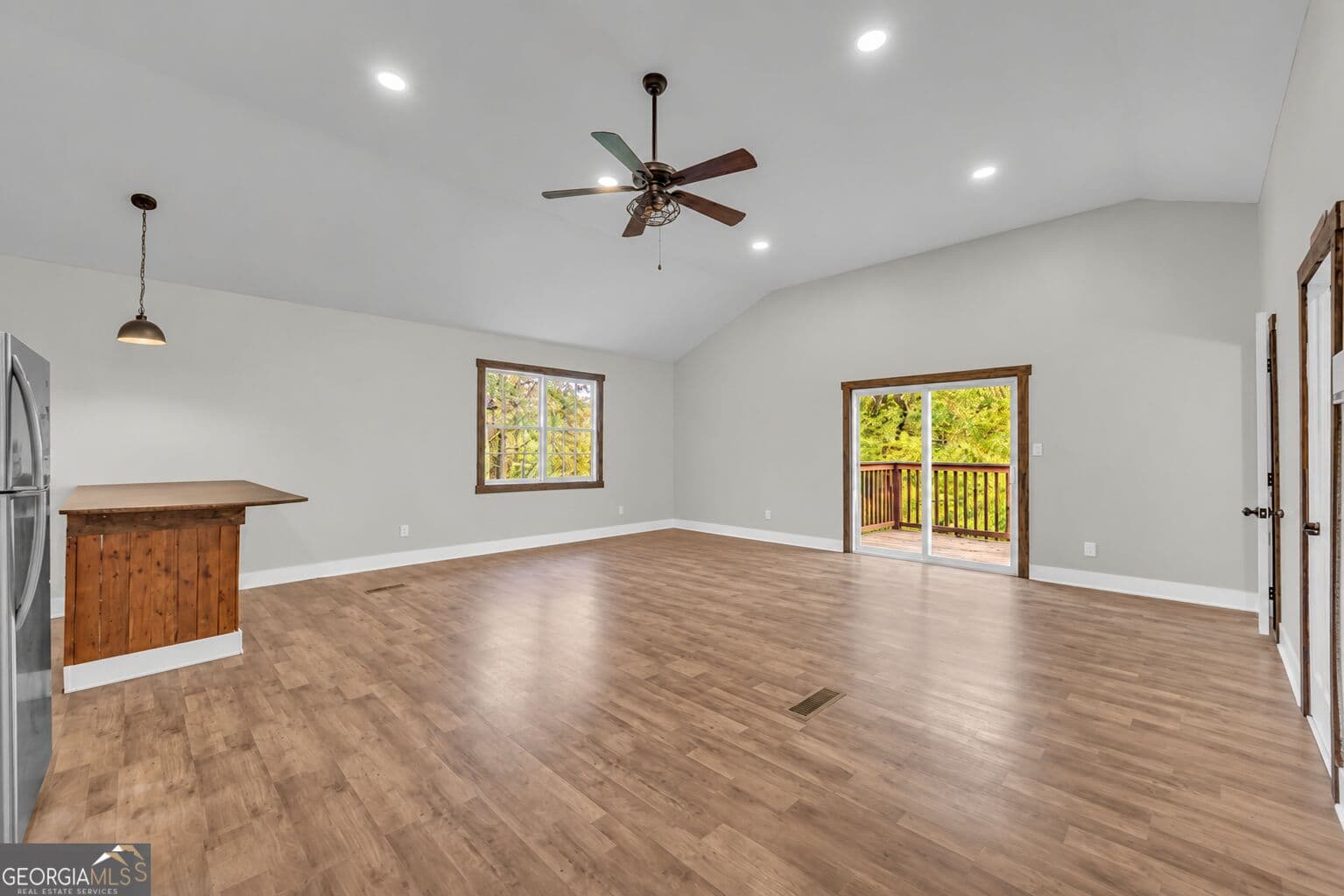 3 bedroom, 2.5 bathroom, 1,976 sq ft single family residence for sale at 1060 Stephens Street, Greensboro, GA 30642 — photo 7