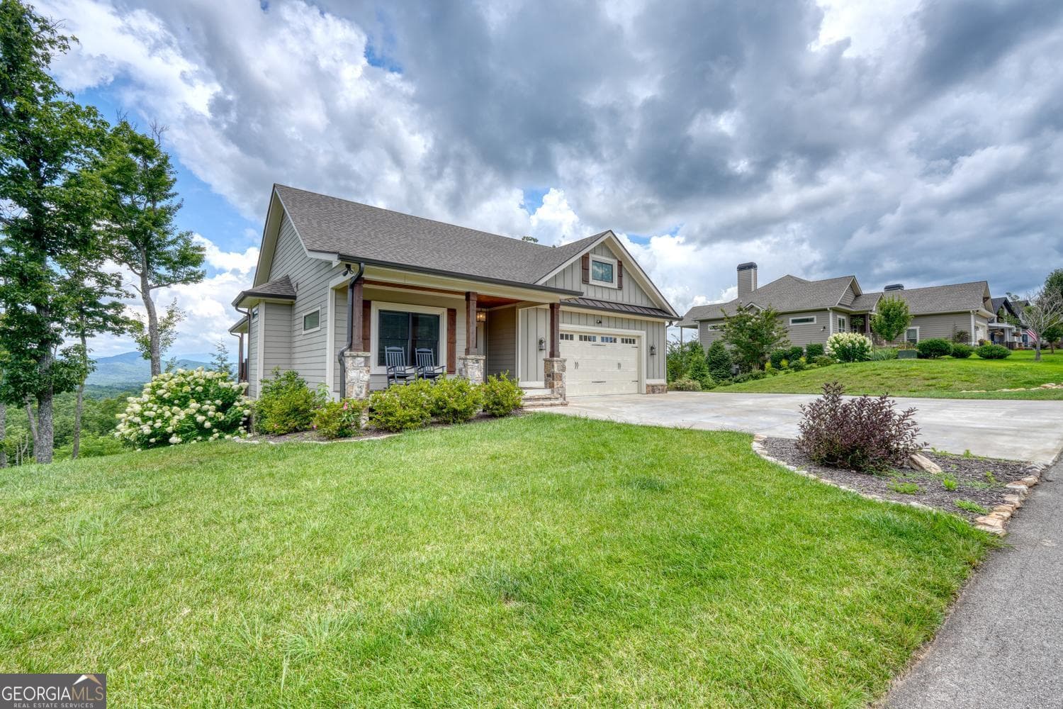 3 bedroom, 3 bathroom, 3,142 sq ft single family residence for sale at 25 Ivy Log Heights SPUR 11, Young Harris, GA 30582 — photo 6
