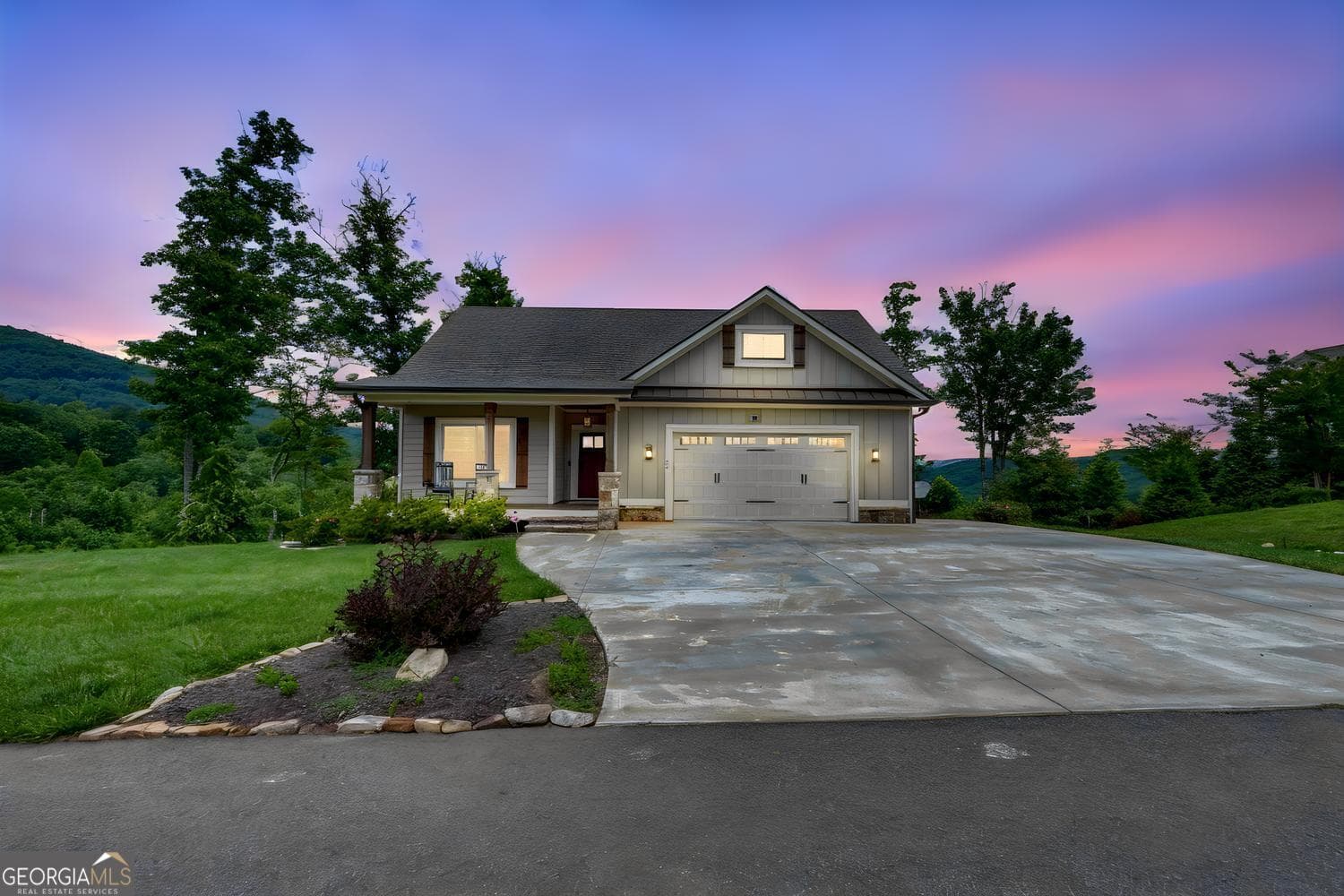 3 bedroom, 3 bathroom, 3,142 sq ft single family residence for sale at 25 Ivy Log Heights SPUR 11, Young Harris, GA 30582 — photo 4