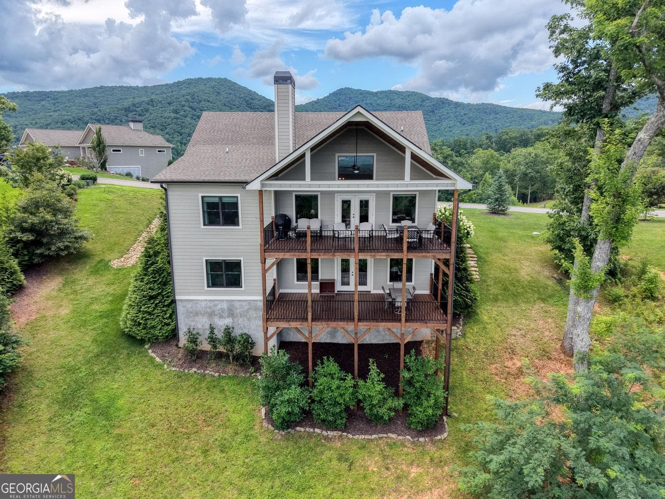 3 bedroom, 3 bathroom, 3,142 sq ft single family residence for sale at 25 Ivy Log Heights SPUR 11, Young Harris, GA 30582 — photo 8