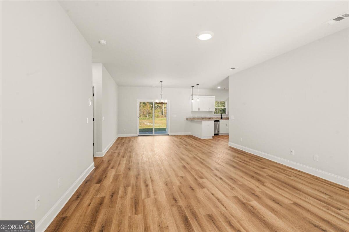 3 bedroom, 2 bathroom, 1,662 sq ft single family residence for sale at 125 Friendship Road, Sylvania, GA 30467 — photo 7