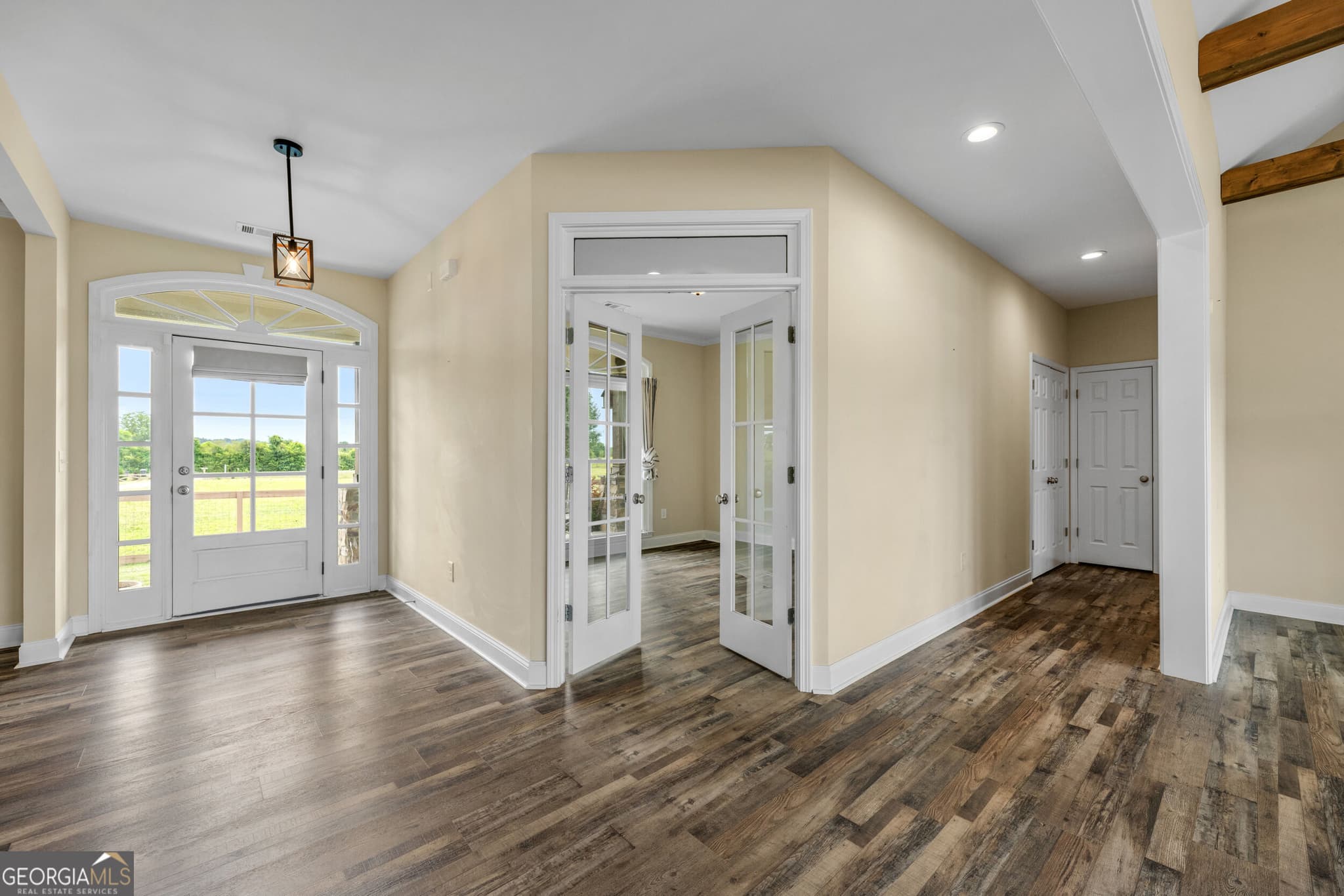 4 bedroom, 3.5 bathroom, 3,211 sq ft farm for sale at 180 Spears Lane, Mansfield, GA 30055 — photo 8