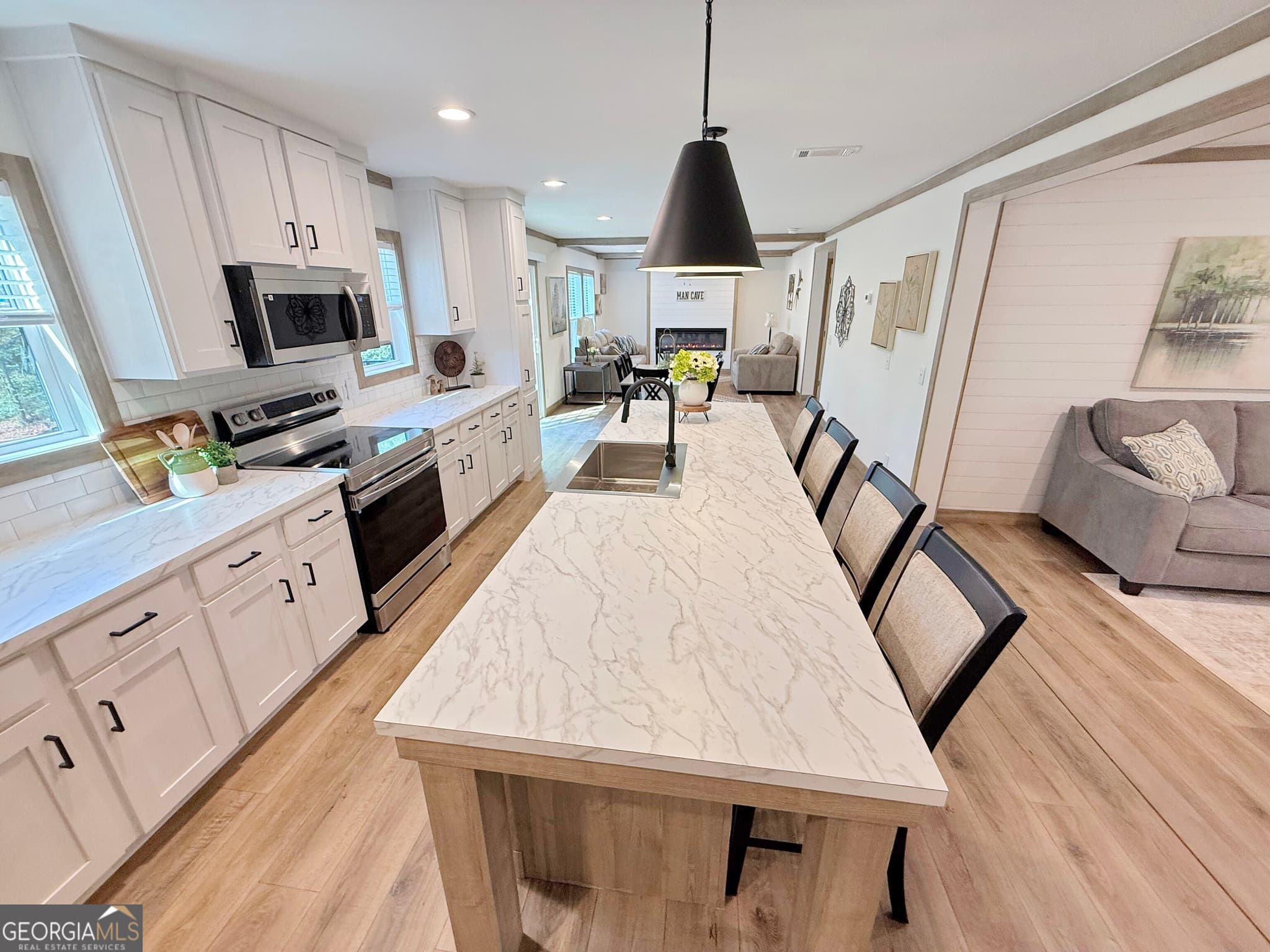 3 bedroom, 2 bathroom, 1,680 sq ft manufactured home,single family residence for sale at 415 Oliver Road, Barnesville, GA 30204 — photo 10