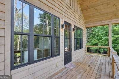 3 bedroom, 2 bathroom, 1,304 sq ft cabin,single family residence for sale at 60 Oak Forest Circle, Hayesville, NC 28904 — photo 5