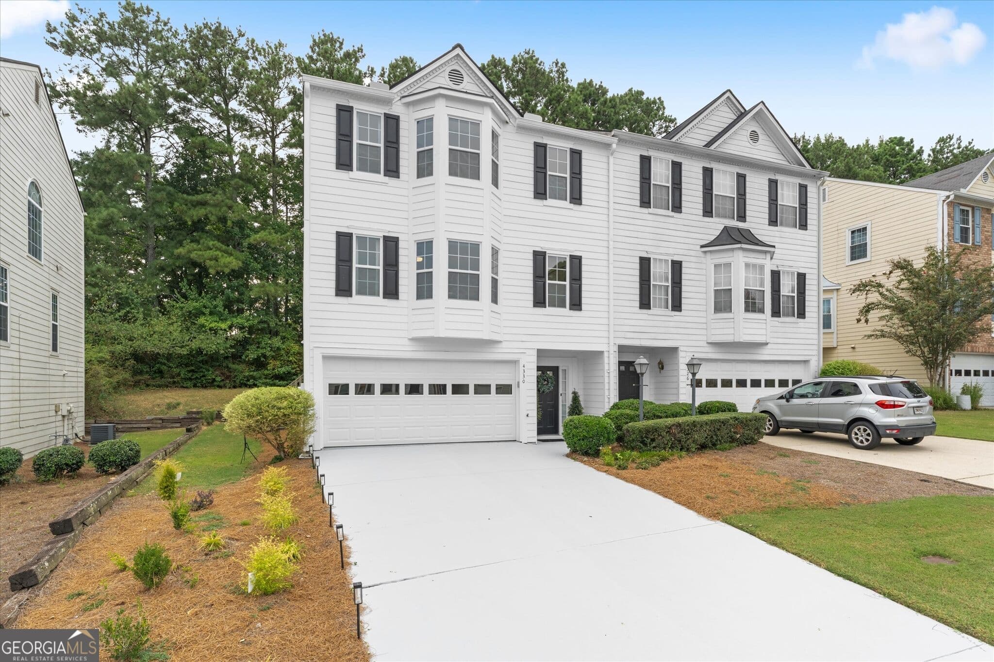 2 bedroom, 2 bathroom, 1,492 sq ft townhouse for sale at 4330 Thorngate Lane, Acworth, GA 30101