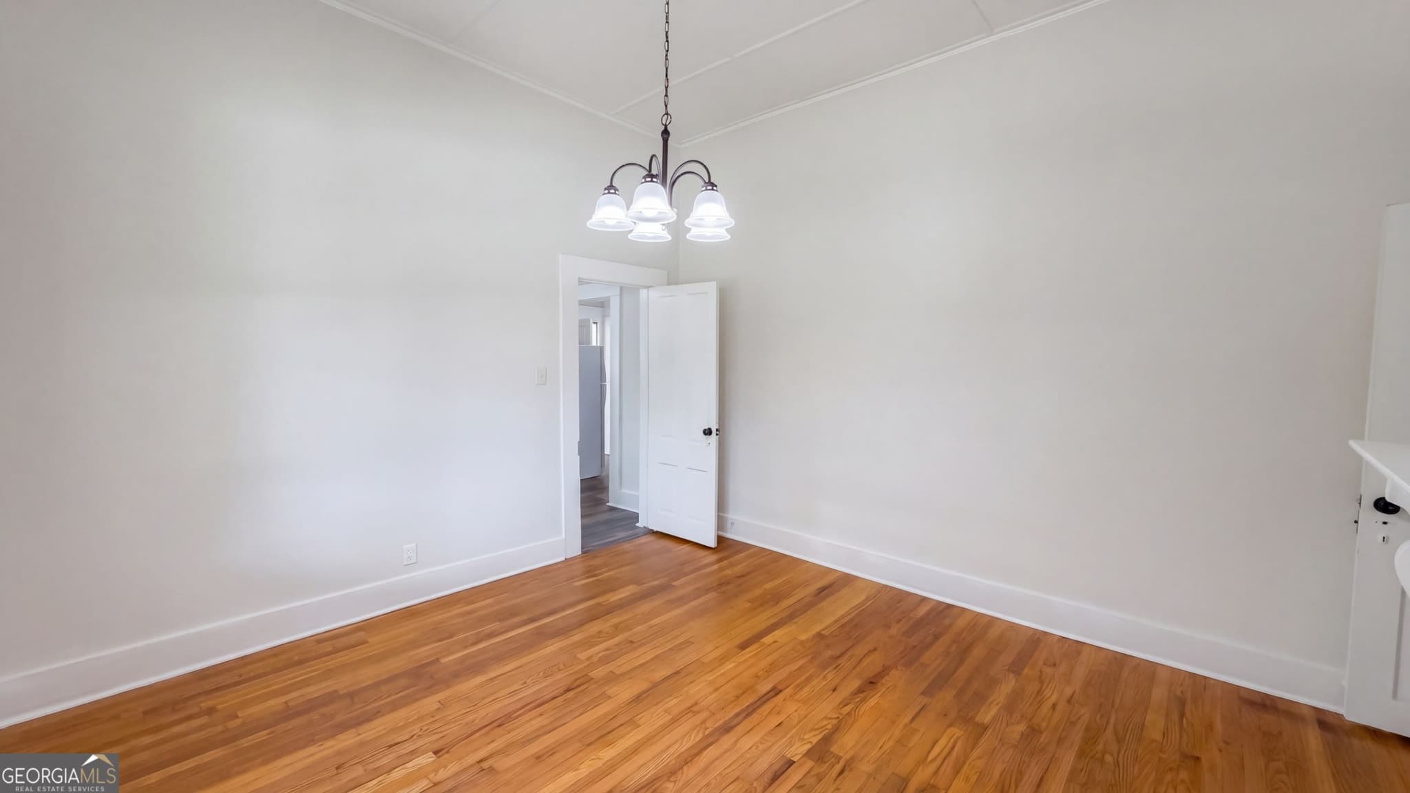 3 bedroom, 2 bathroom, 2,093 sq ft single family residence for sale at 289 Almon Road, Covington, GA 30014 — photo 6