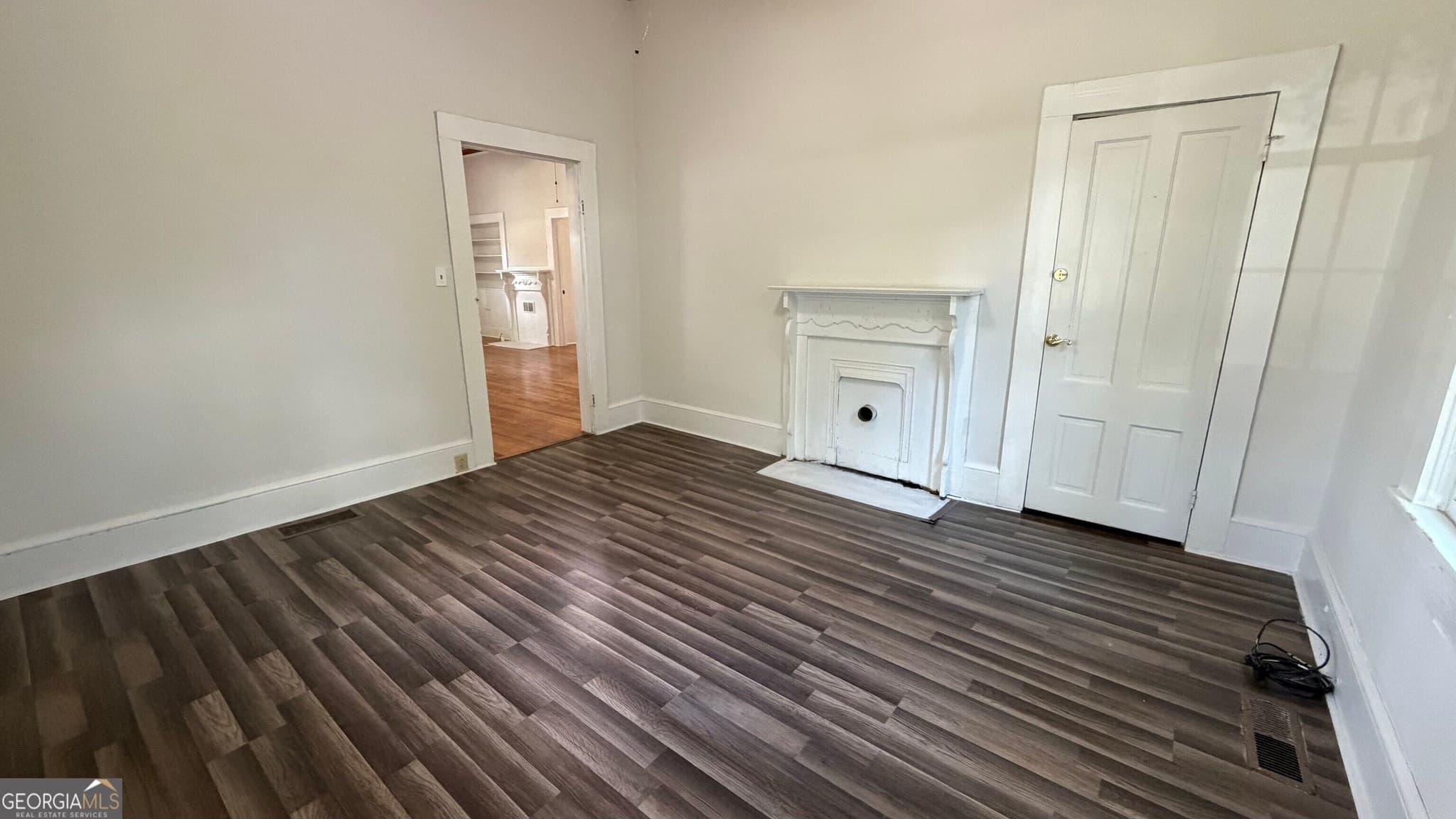 3 bedroom, 2 bathroom, 2,093 sq ft single family residence for sale at 289 Almon Road, Covington, GA 30014 — photo 9