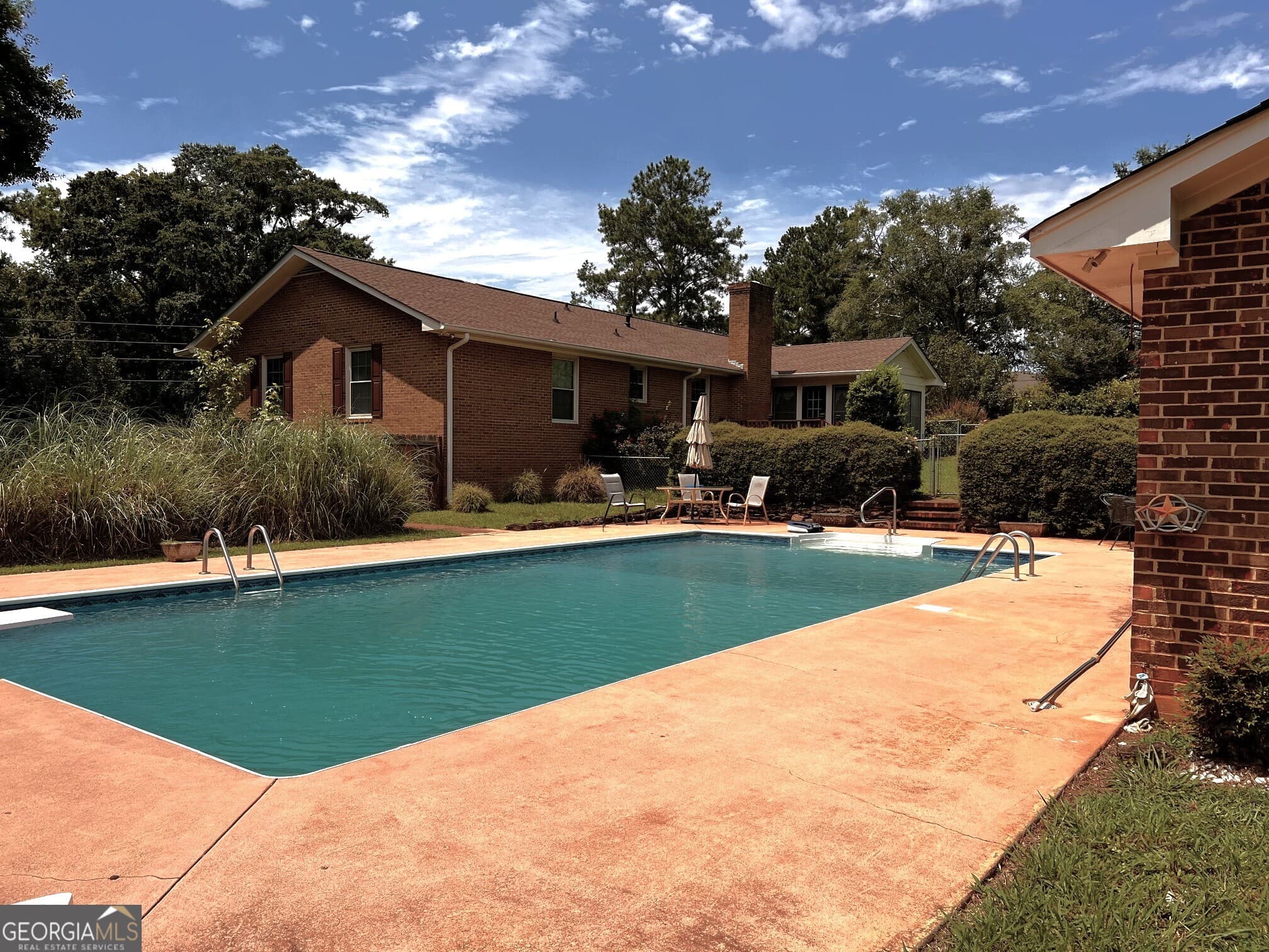 5 bedroom, 3 bathroom, 3,388 sq ft single family residence for sale at 105 Olympia Drive, Thomaston, GA 30286 — photo 3