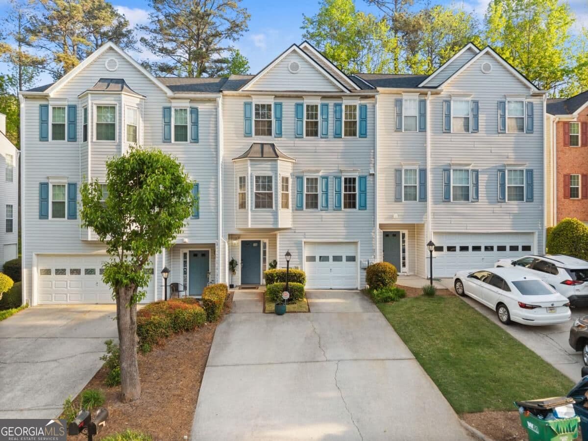 3 bedroom, 3.5 bathroom, 1,912 sq ft townhouse for sale at 200 Abbotts Mill Drive, Johns Creek, GA 30097