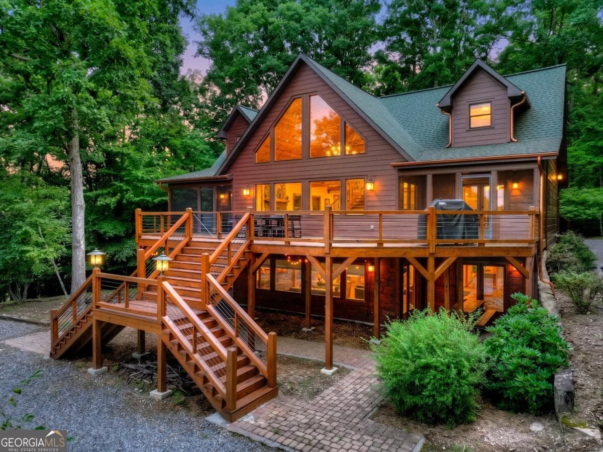 5 bedroom, 3.5 bathroom, 3,937 sq ft cabin,single family residence for sale at 85 Squirrel Chase, Morganton, GA 30560 — photo 8