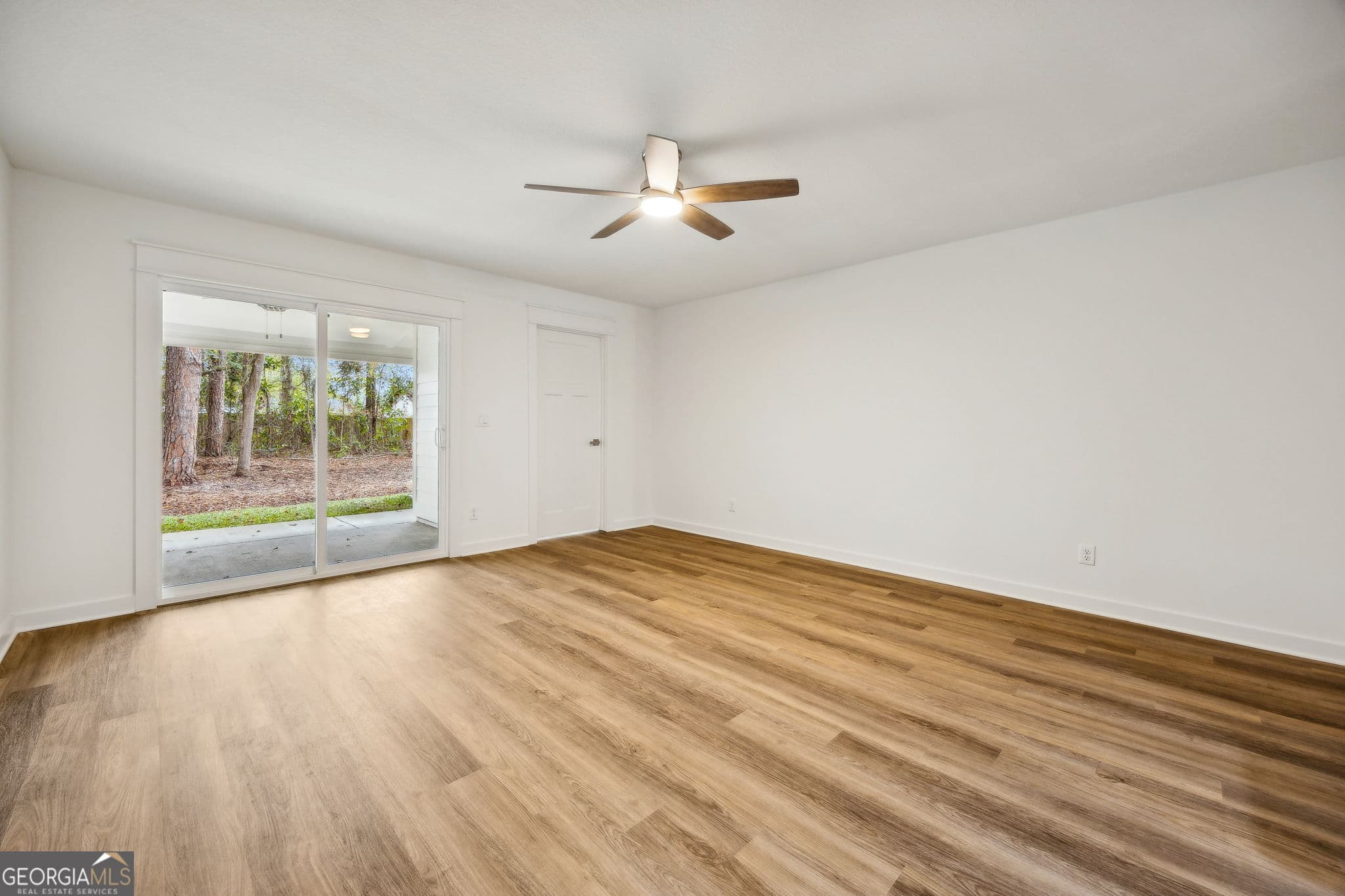 3 bedroom, 2.5 bathroom, 1,220 sq ft single family residence for sale at 162 Clarks Bluff Road, Kingsland, GA 31548 — photo 10