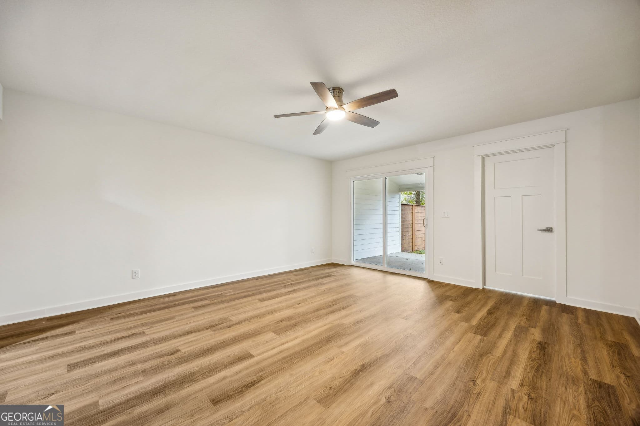 3 bedroom, 2.5 bathroom, 1,220 sq ft single family residence for sale at 162 Clarks Bluff Road, Kingsland, GA 31548 — photo 8