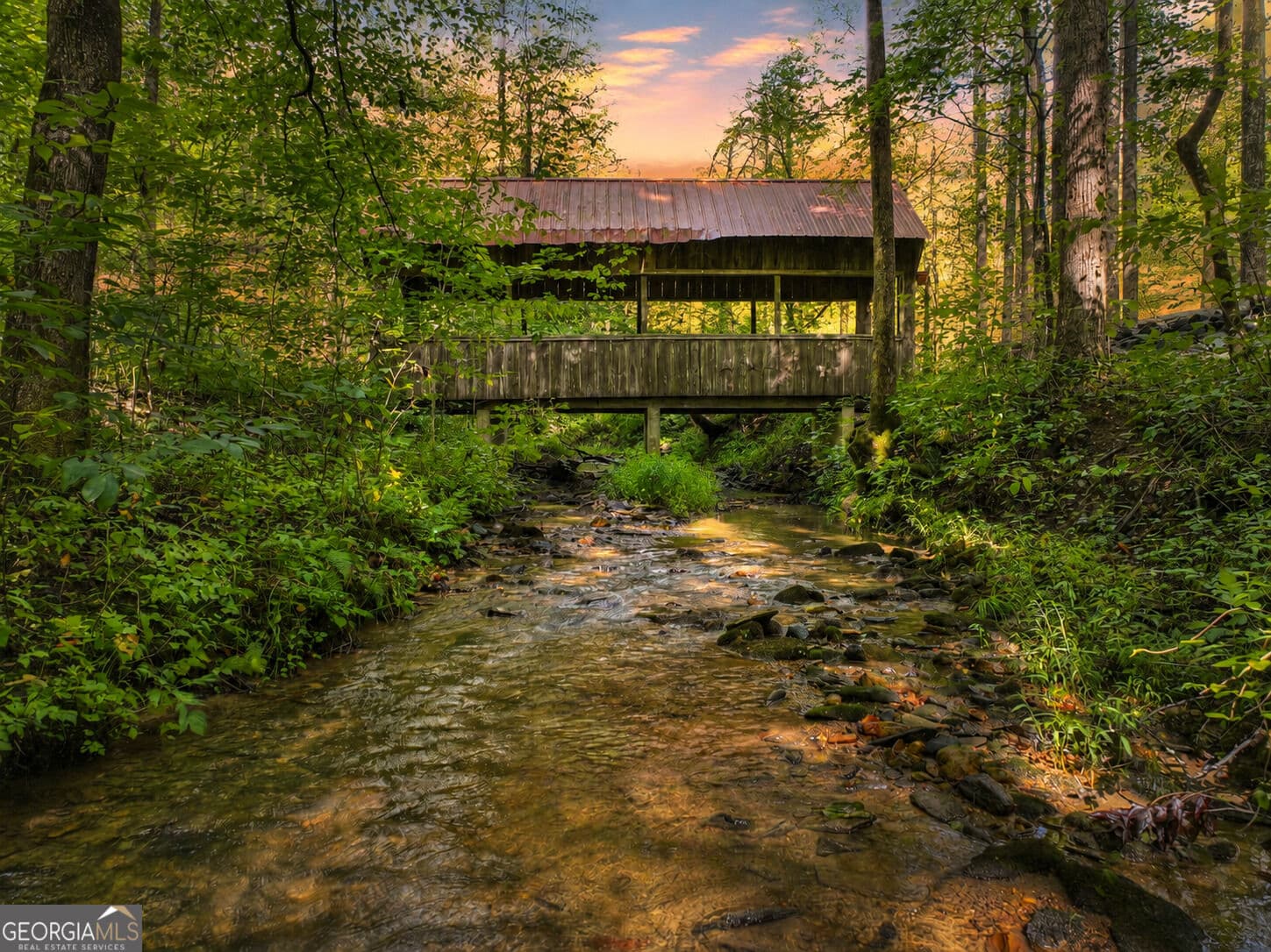4 bedroom, 3.5 bathroom, 4,452 sq ft cabin,single family residence for sale at 606 Johntown Road, Ellijay, GA 30536 — photo 3