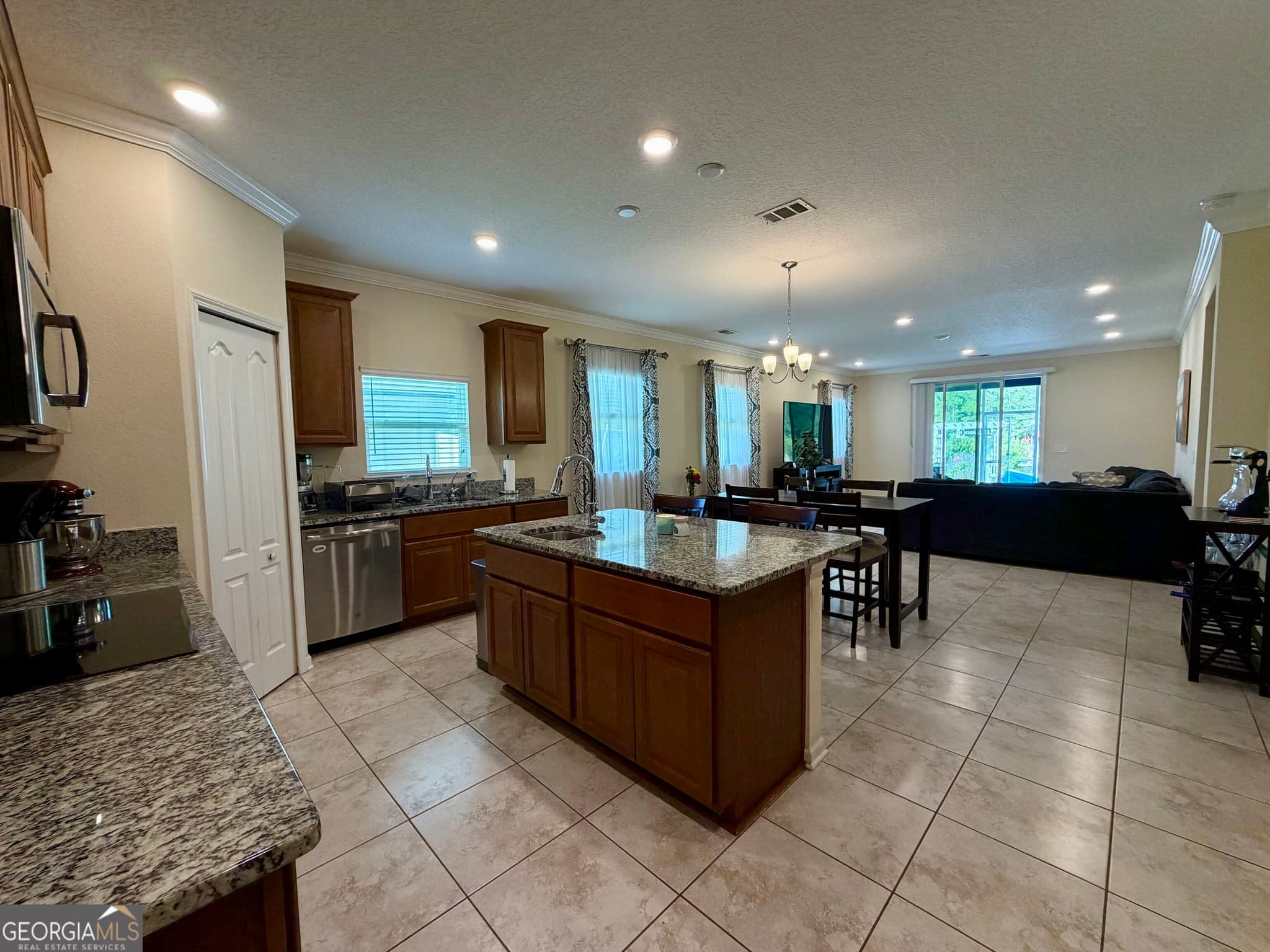 4 bedroom, 2 bathroom, 1,705 sq ft single family residence for sale at 202 Pistachio Lane, Kingsland, GA 31548 — photo 7