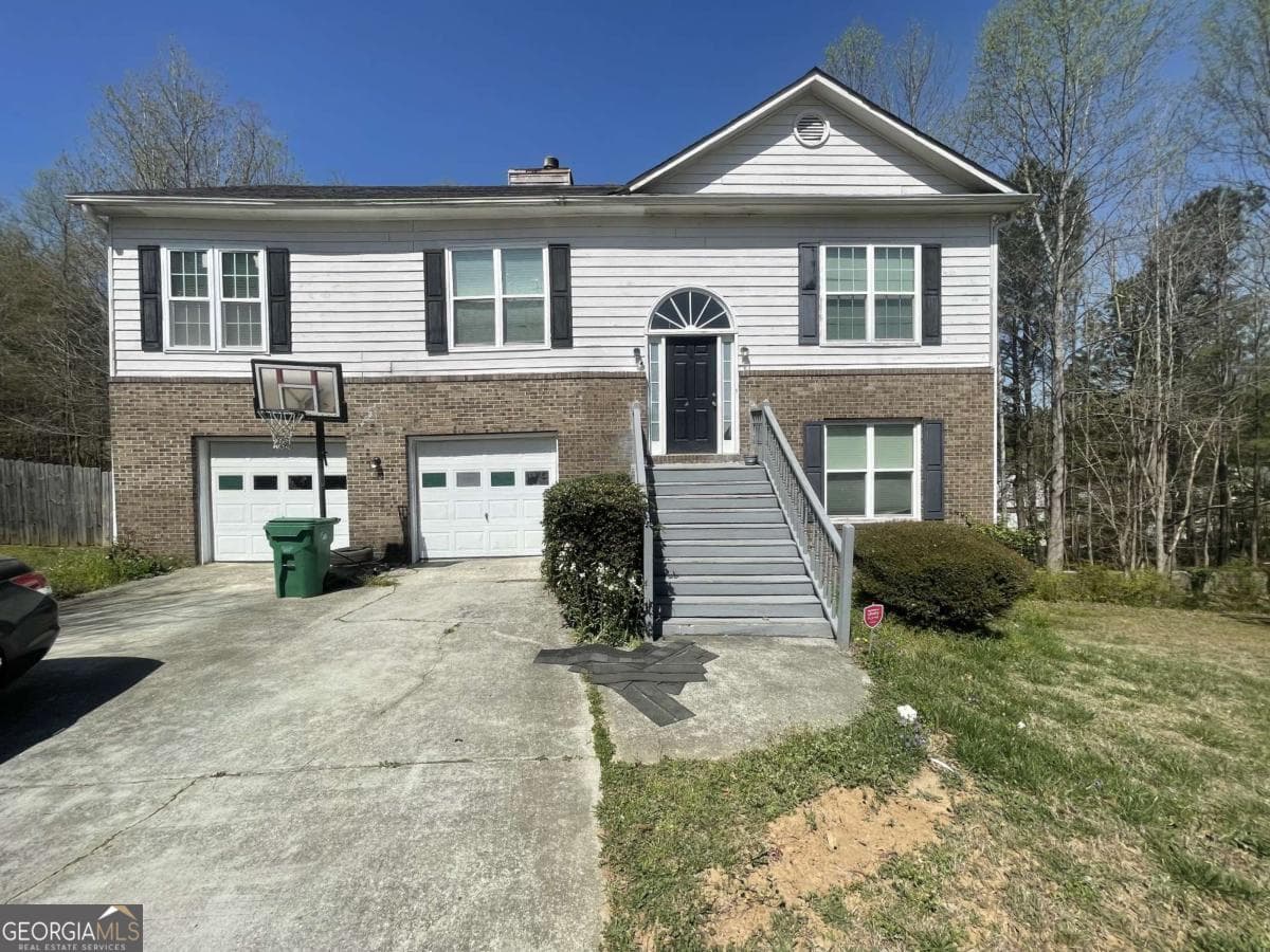 3 bedroom, 2.5 bathroom, 2,154 sq ft single family residence sold at 2490 Riverwood Spring, Ellenwood, GA 30294
