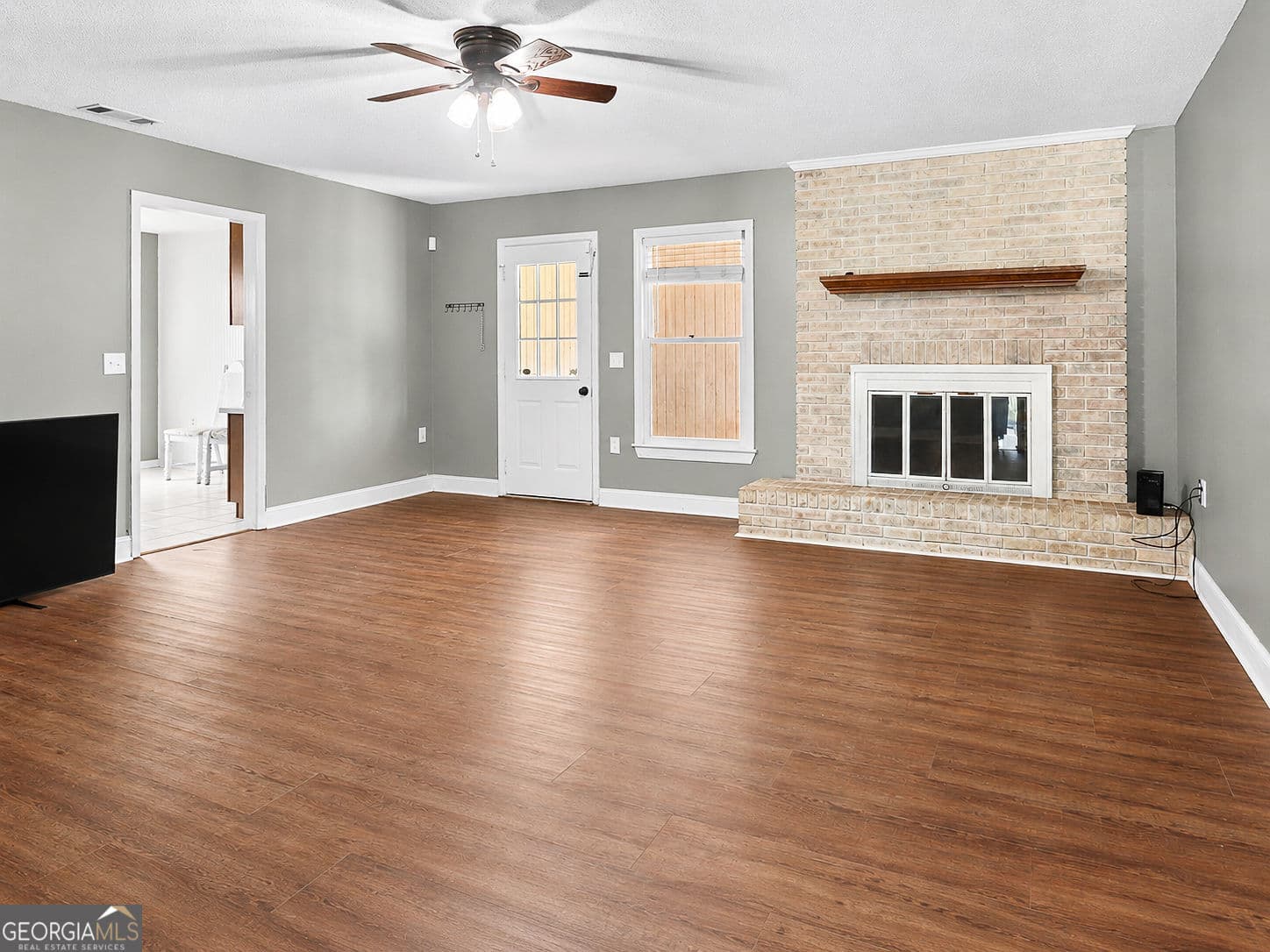 4 bedroom, 2 bathroom, 2,004 sq ft single family residence for sale at 127 Pine Bluff Drive, Statesboro, GA 30458 — photo 3