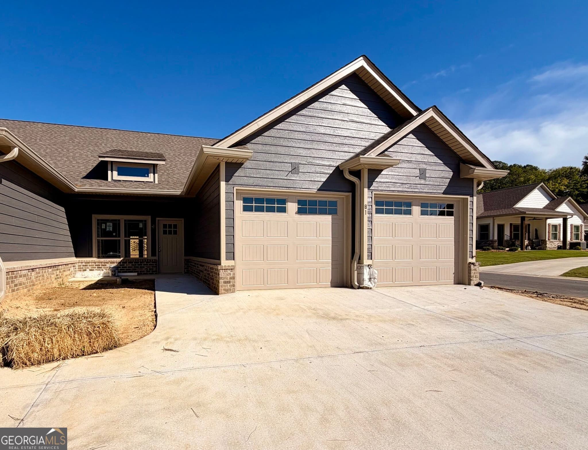 3 bedroom, 2.5 bathroom, 1,860 sq ft townhouse for sale at 81 Maddox Lane, Chatsworth, GA 30705