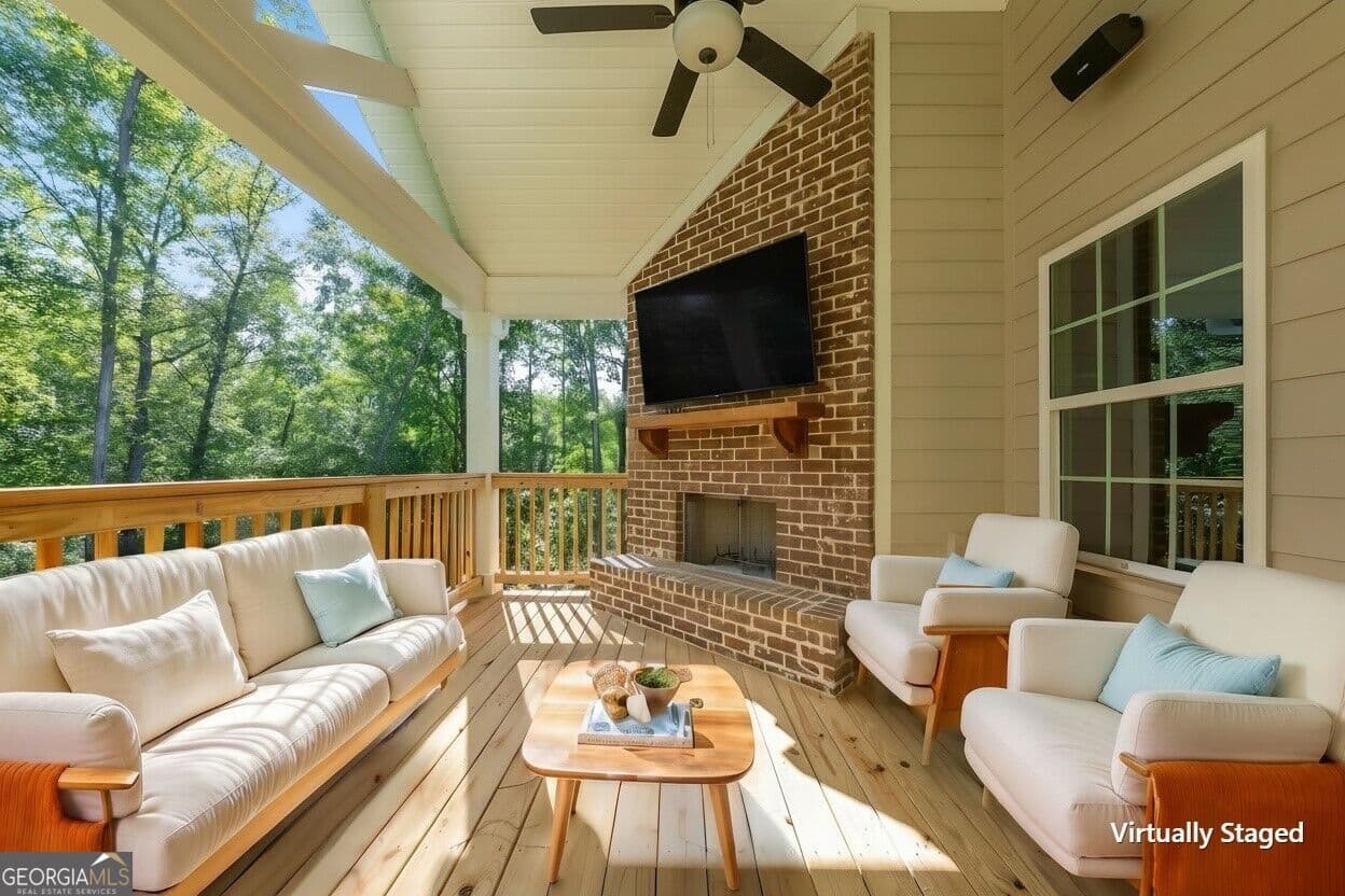 5 bedroom, 3 bathroom, 2,820 sq ft single family residence for sale at 112 Ironwood Way 83, Midland, GA 31820 — photo 5