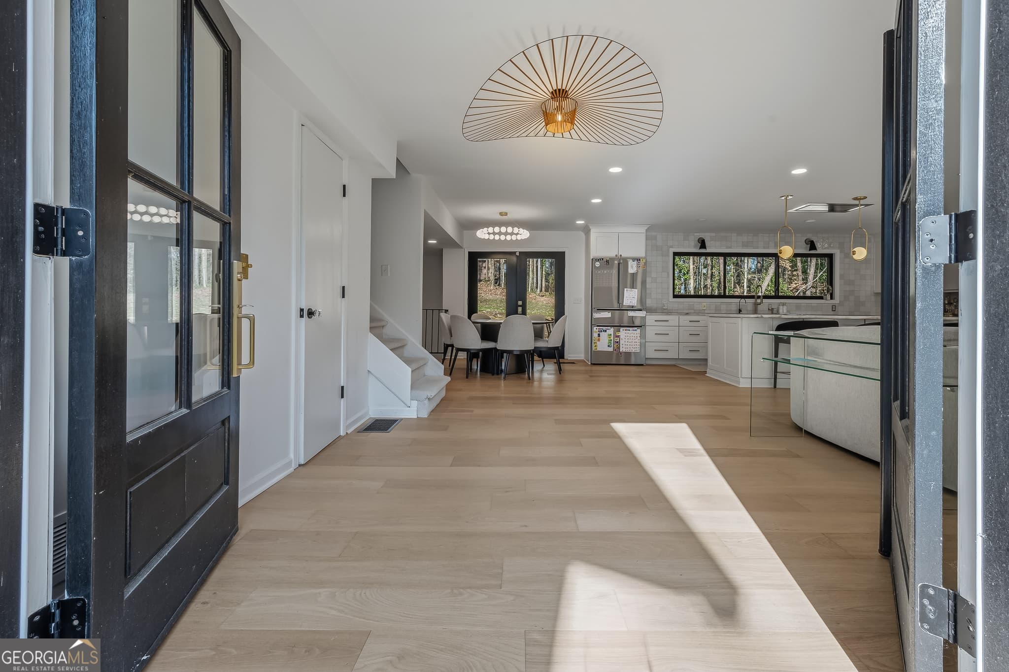 5 bedroom, 3.5 bathroom, 3,600 sq ft single family residence for sale at 855 Flamingo Drive, Atlanta, GA 30311 — photo 8